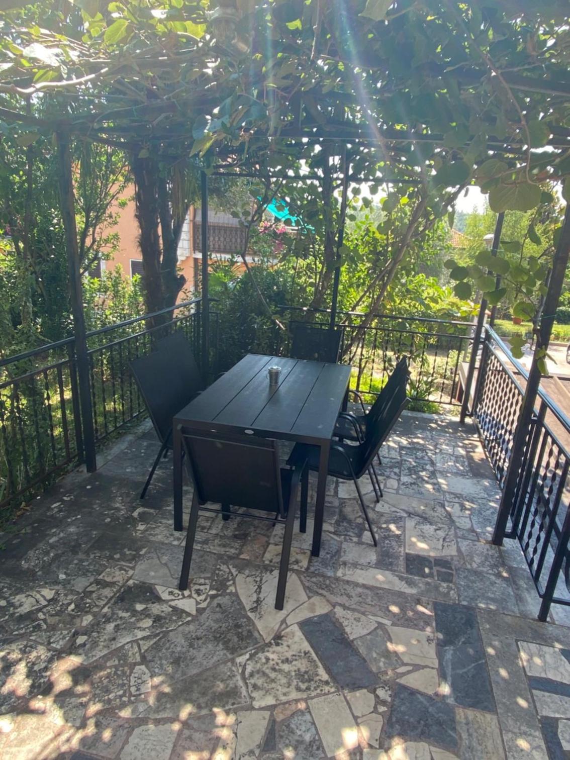 Maeli Apartment view 4