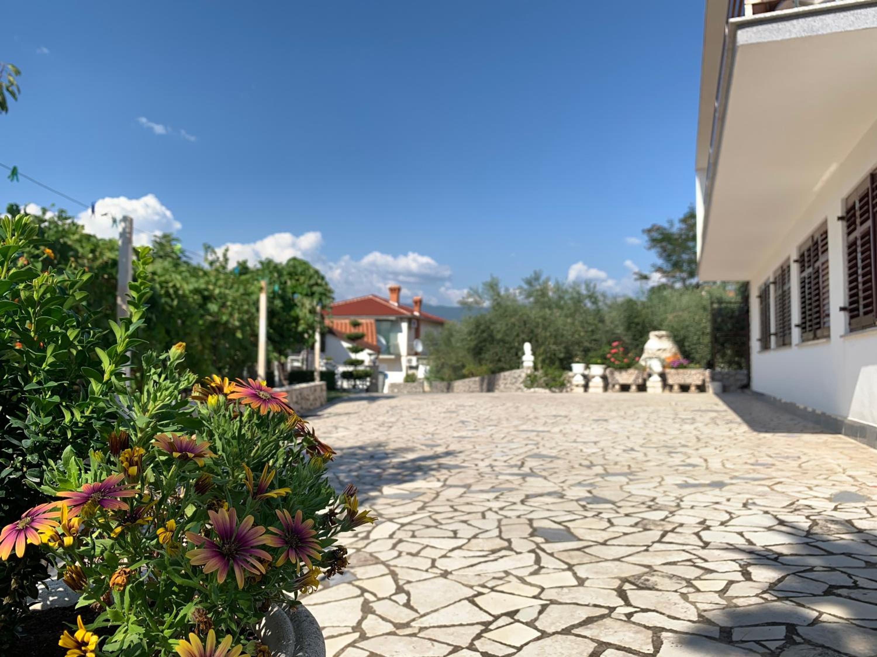 Apartments Volaric view 5