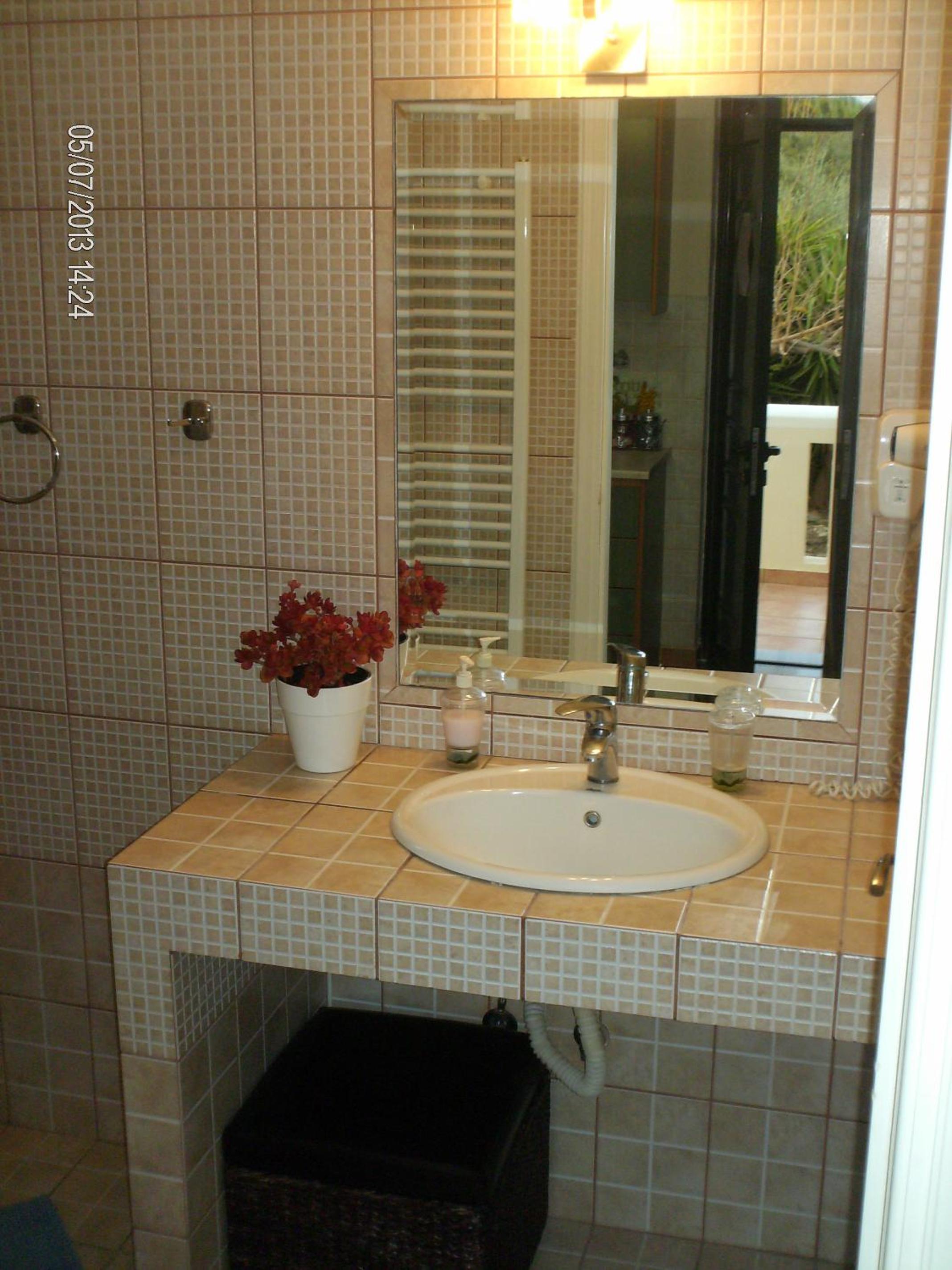 Photo 27