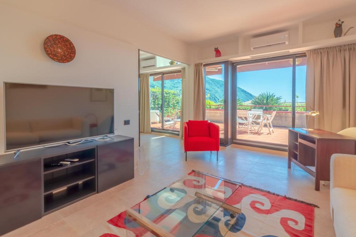 Casa Carlotta view 5