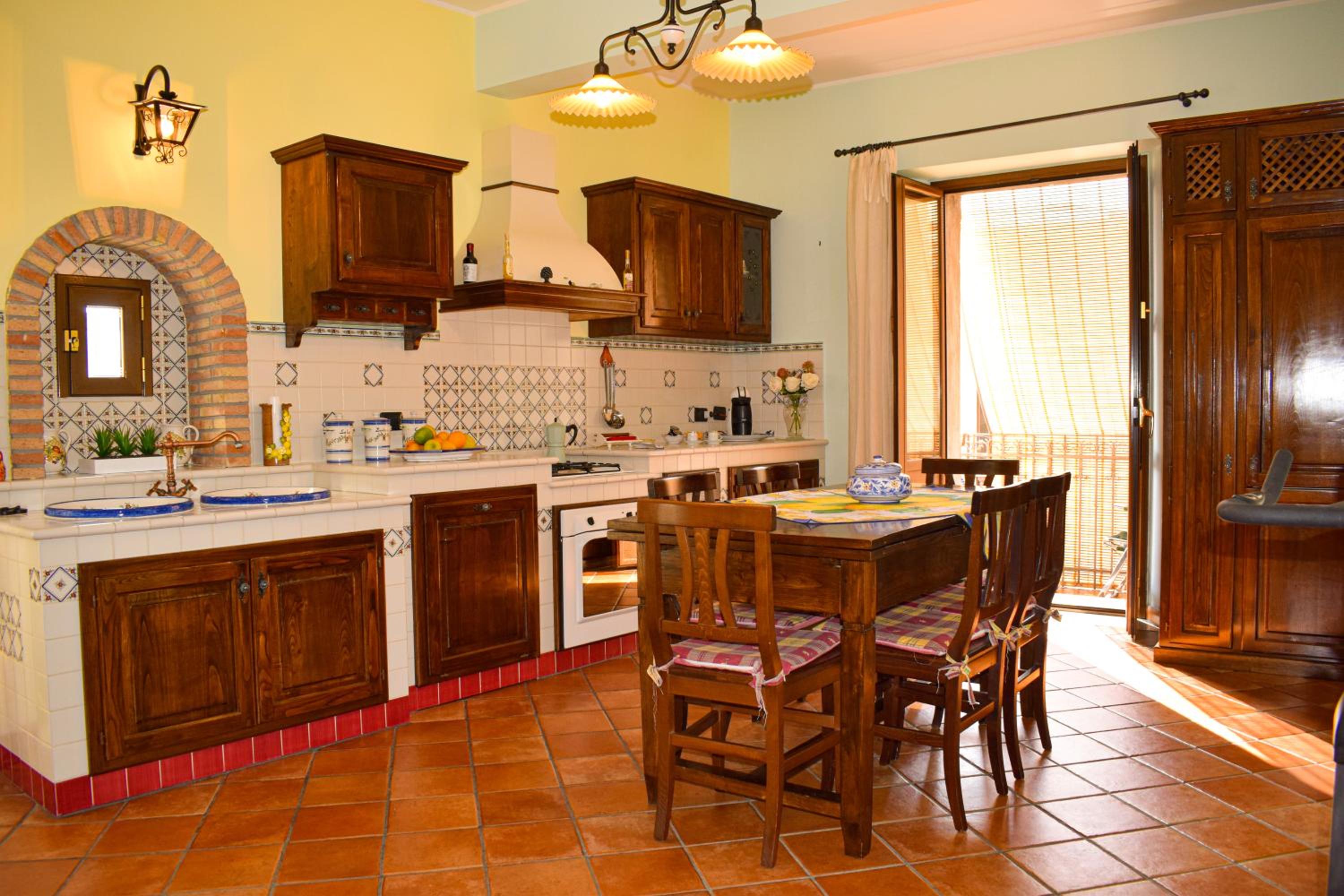 RESIDENCE LAURIA view 2