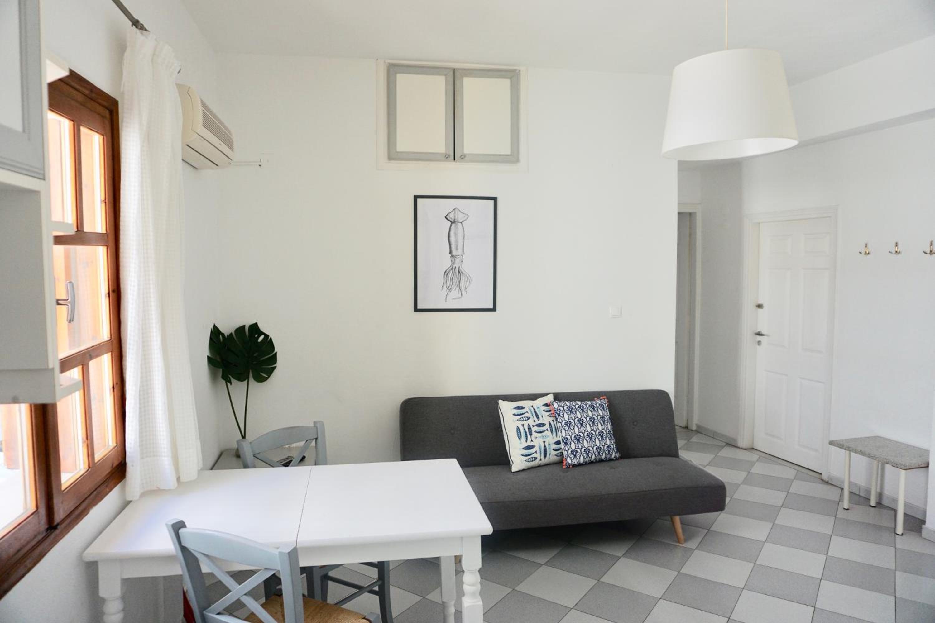 Crete Garden Apartments view 4