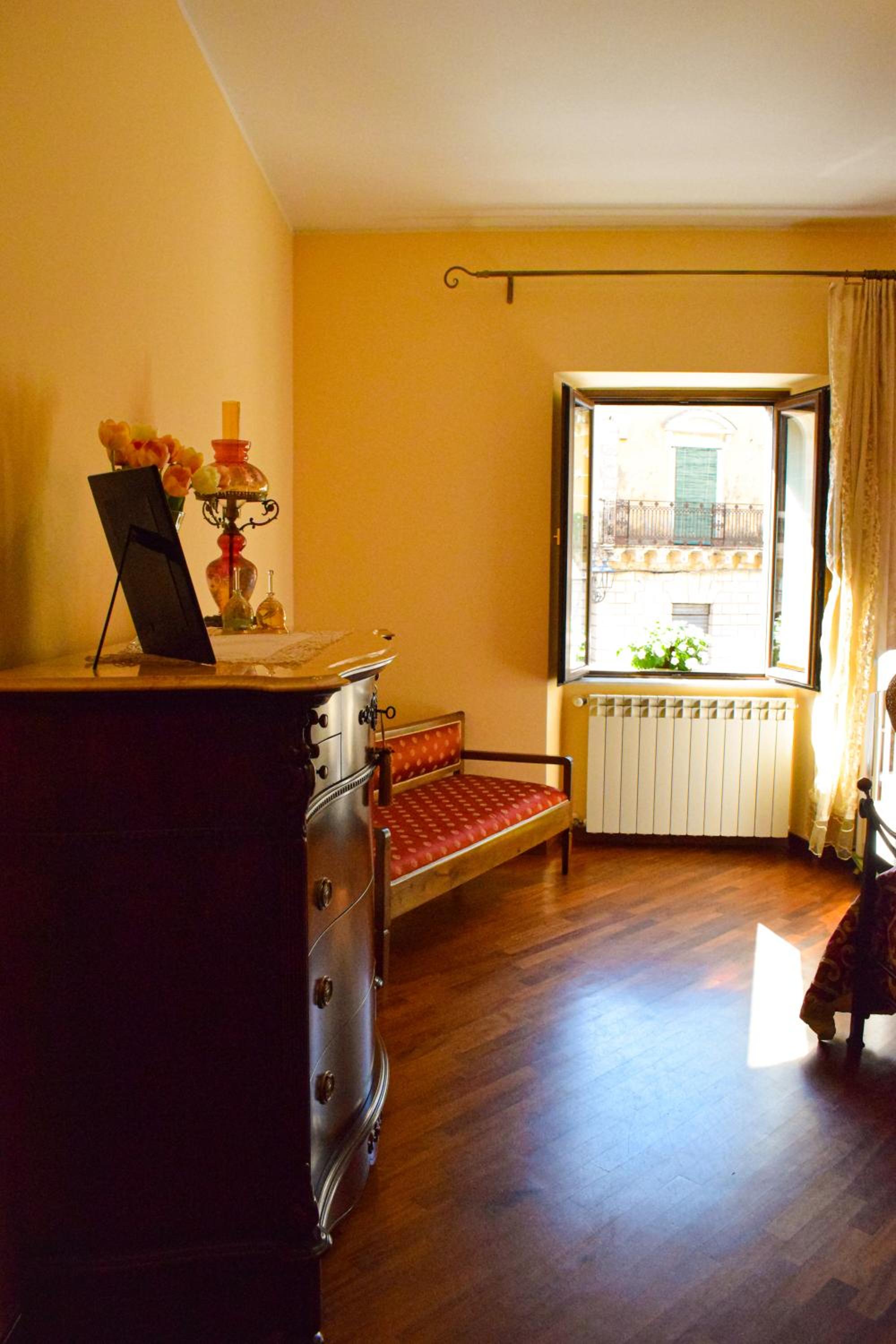 RESIDENCE LAURIA view 3