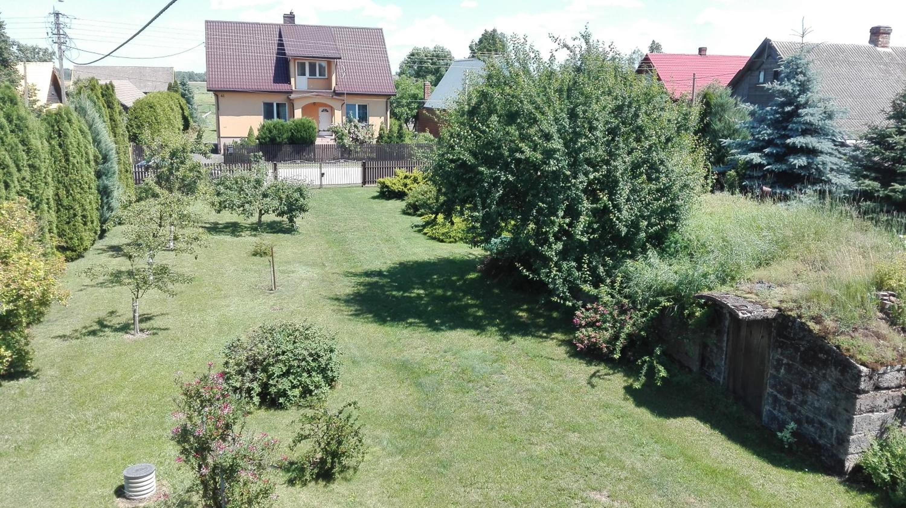 Dom w spokojnej okolicy view 4