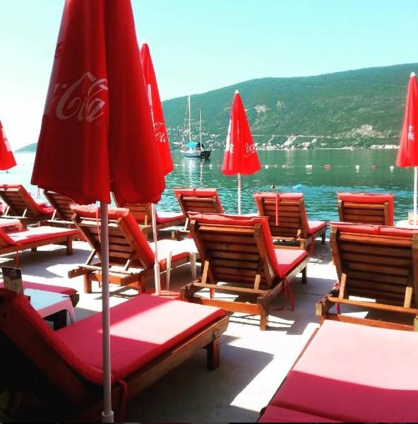 Apartmani M Igalo Crna Gora photo 2