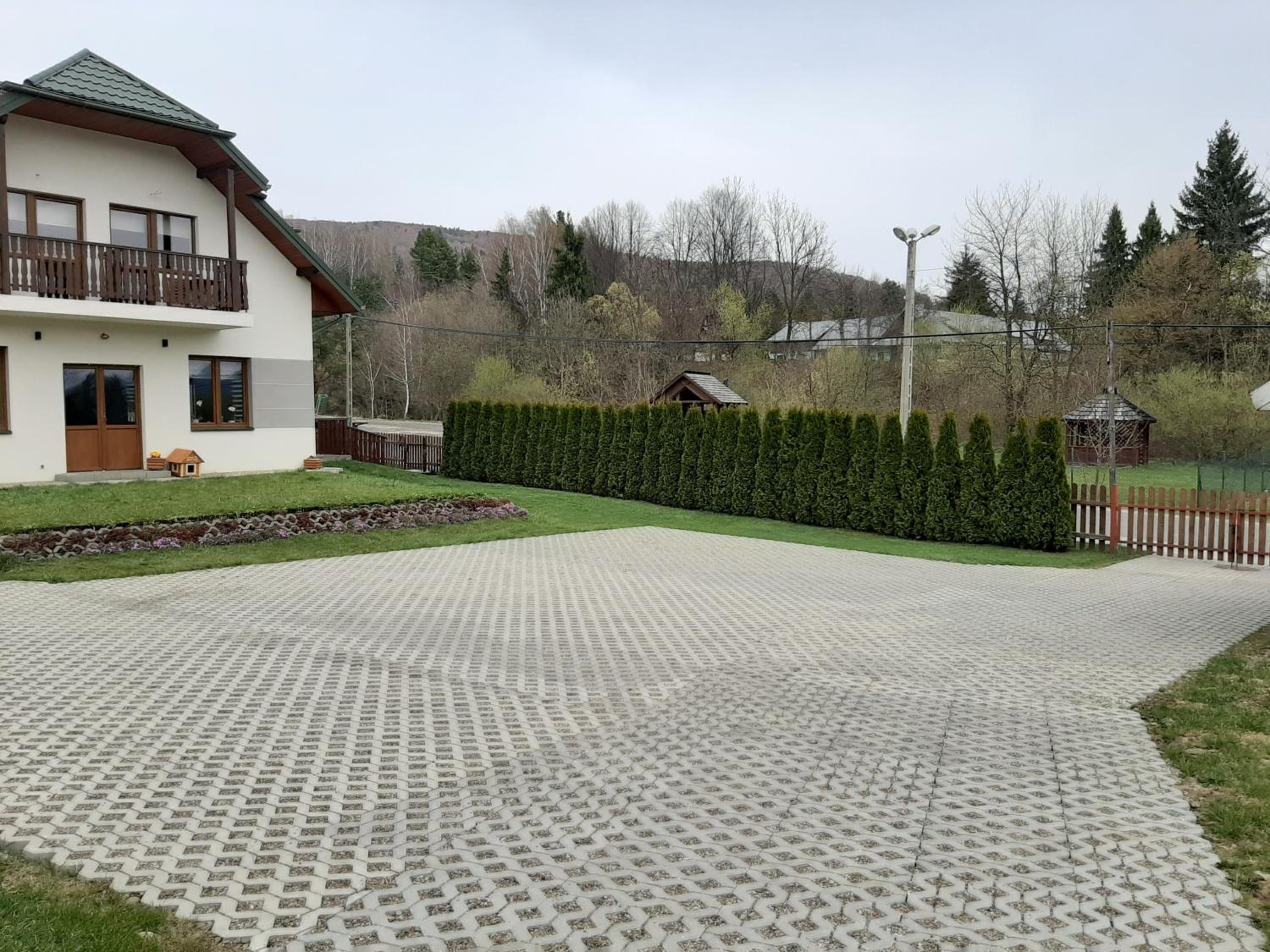 NA KOŃCU ŚWIATA view 2