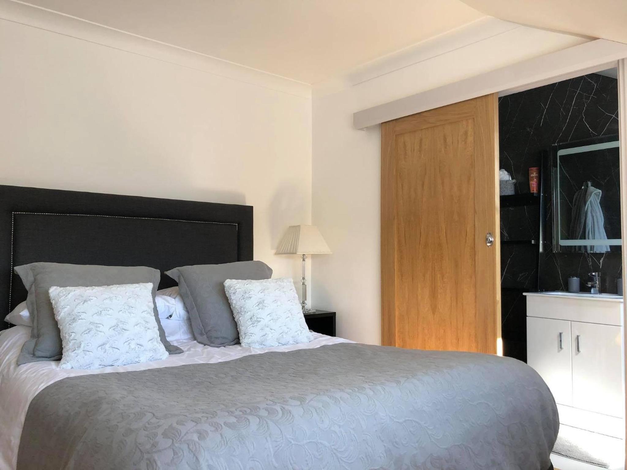 Sonas Luxury Living