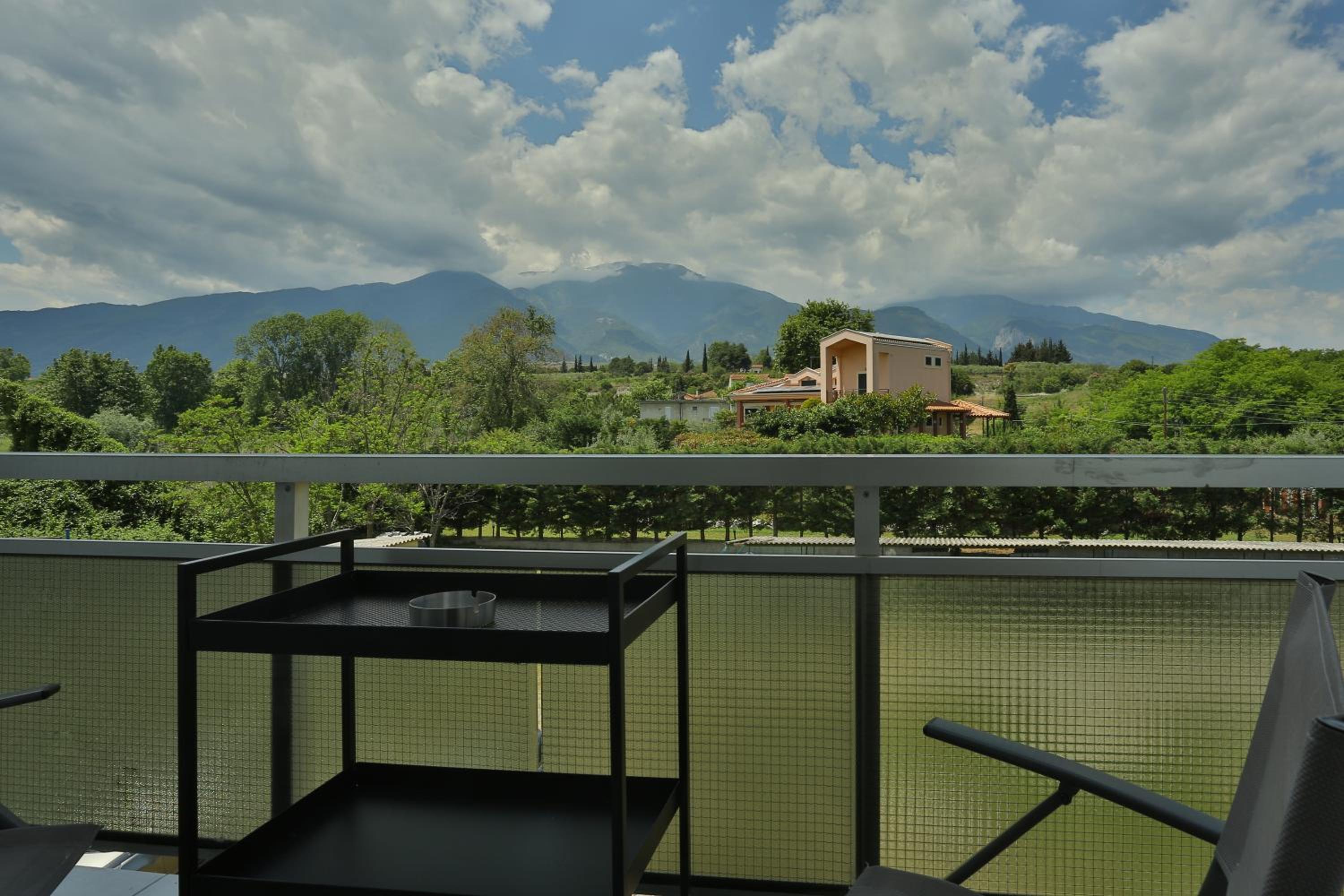 Litochoro Combo Apartments view 2
