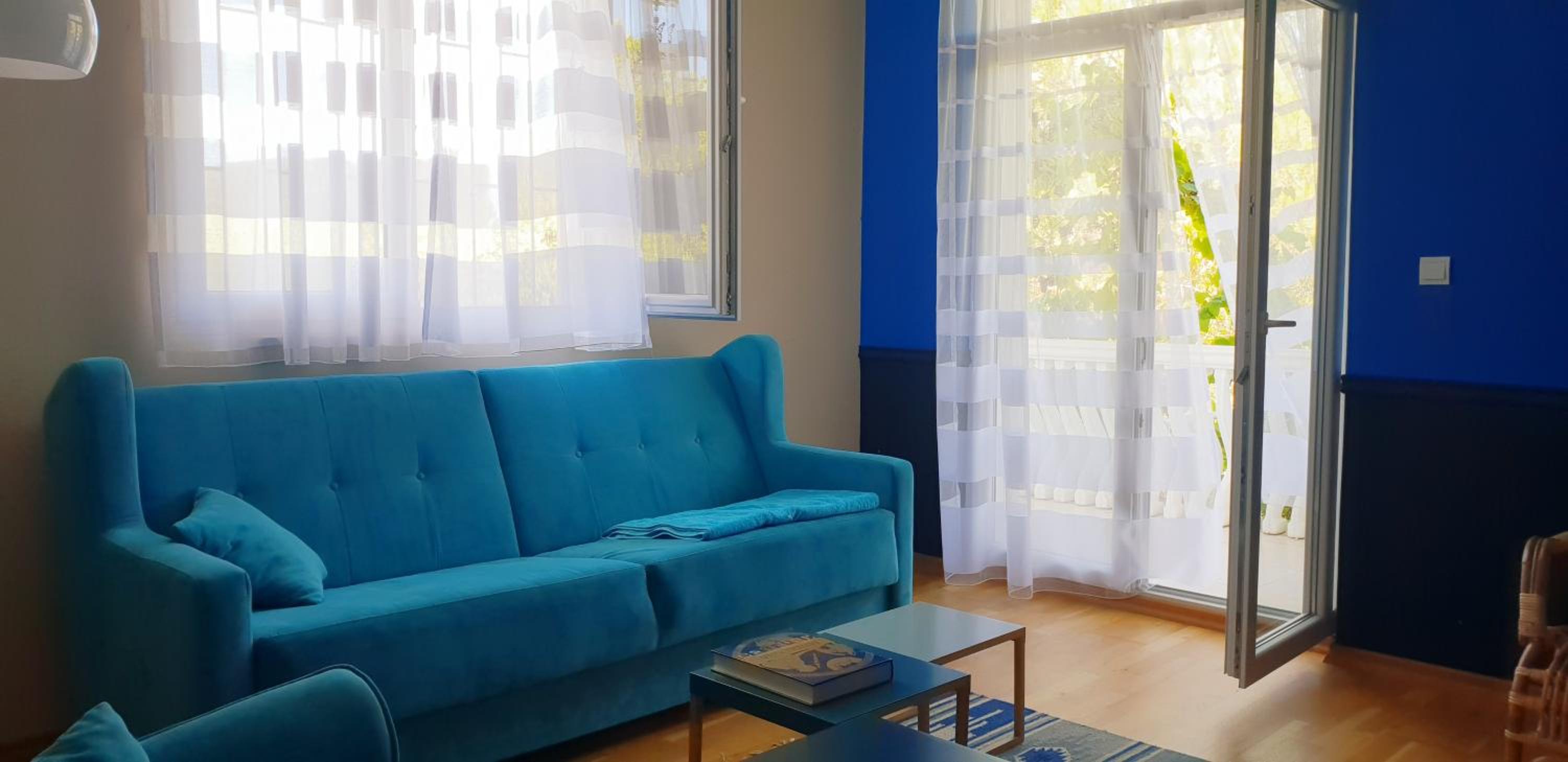 Mirišta - Spacious apartment in lush nature sea & forest