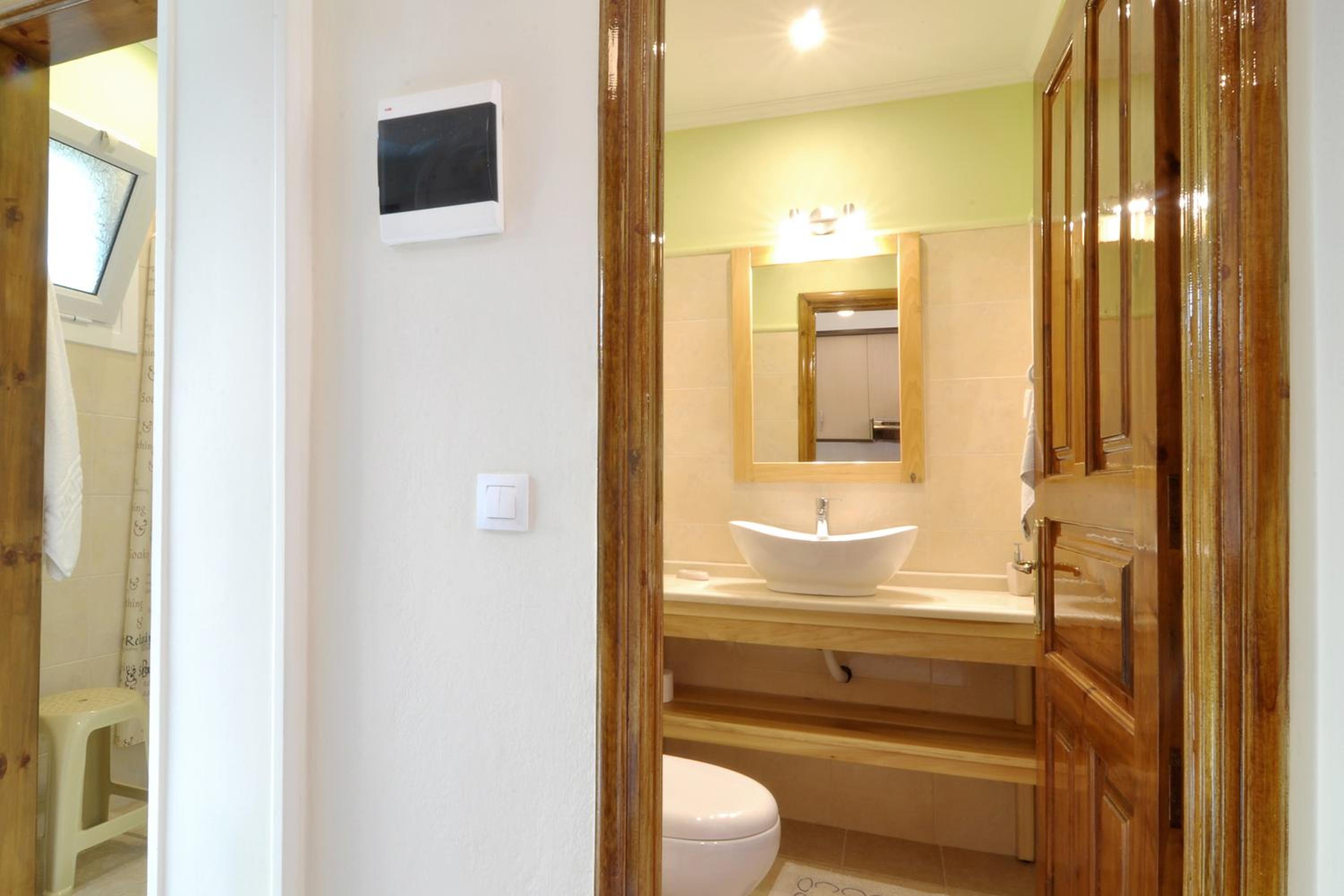 Rhea Complex photo 5