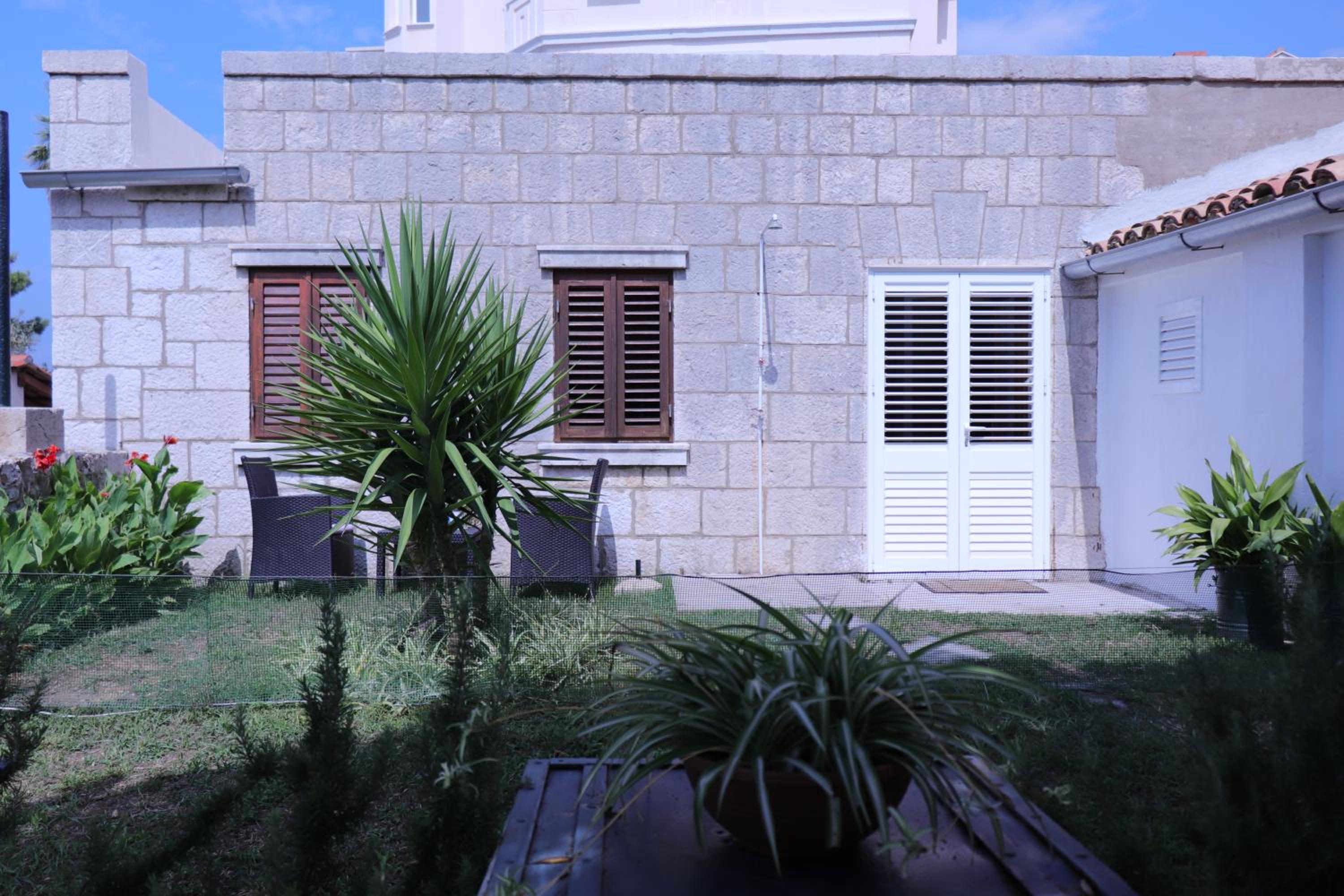 Studio apartments Kalma
