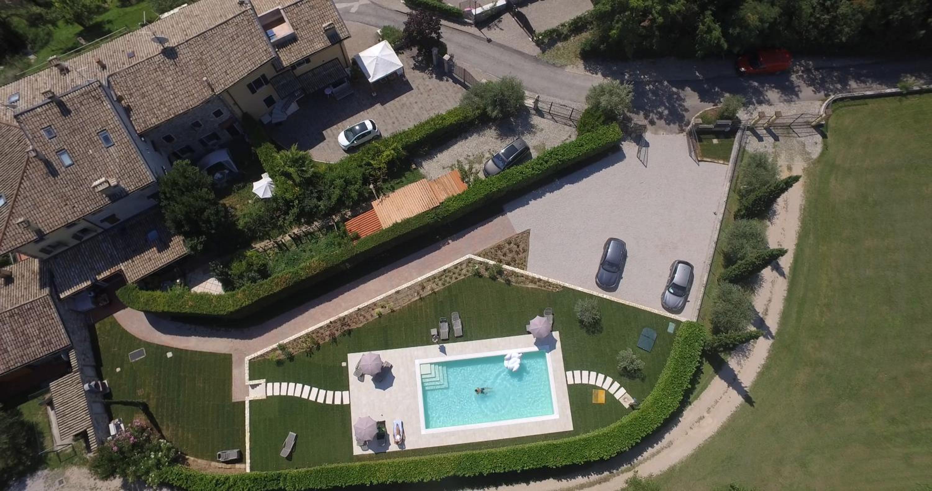 Villa Vaccari Garda view 3