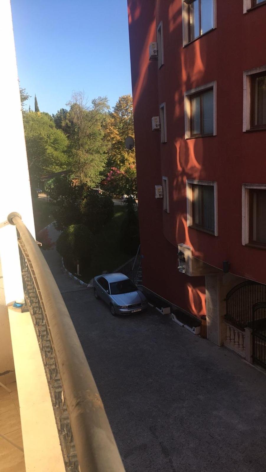 Photo 28