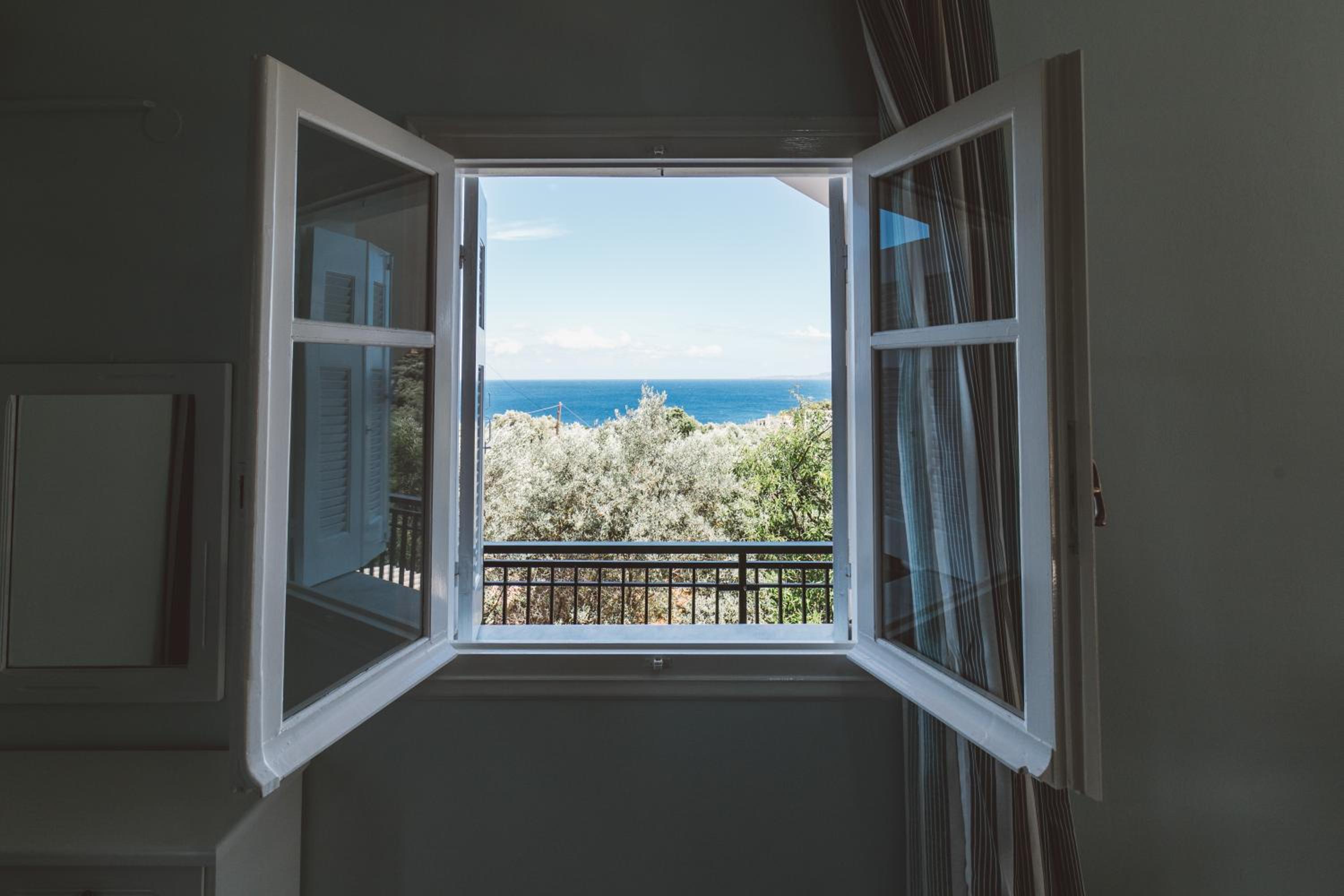 Fexulis Studios & Suites view 5