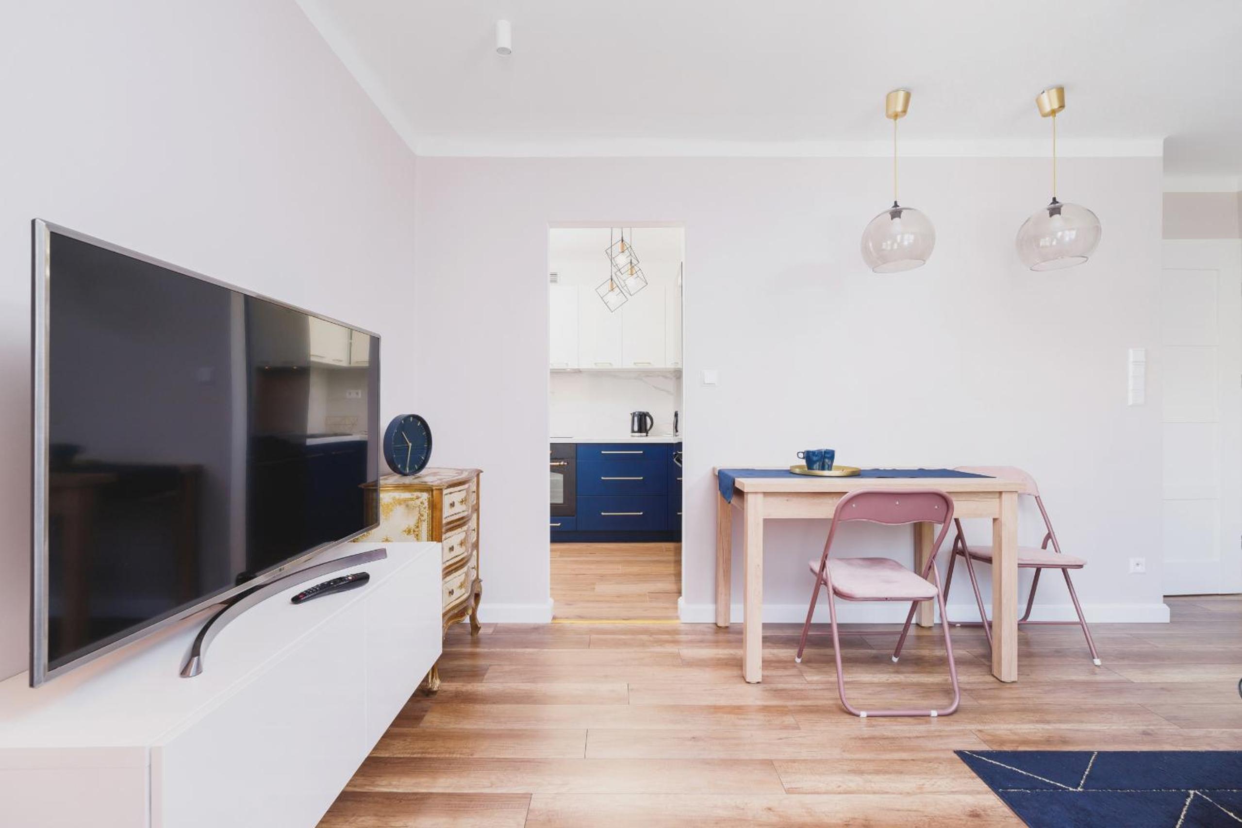 Apartament przy Bulwarach Wiślanych Kościuszki by Renters