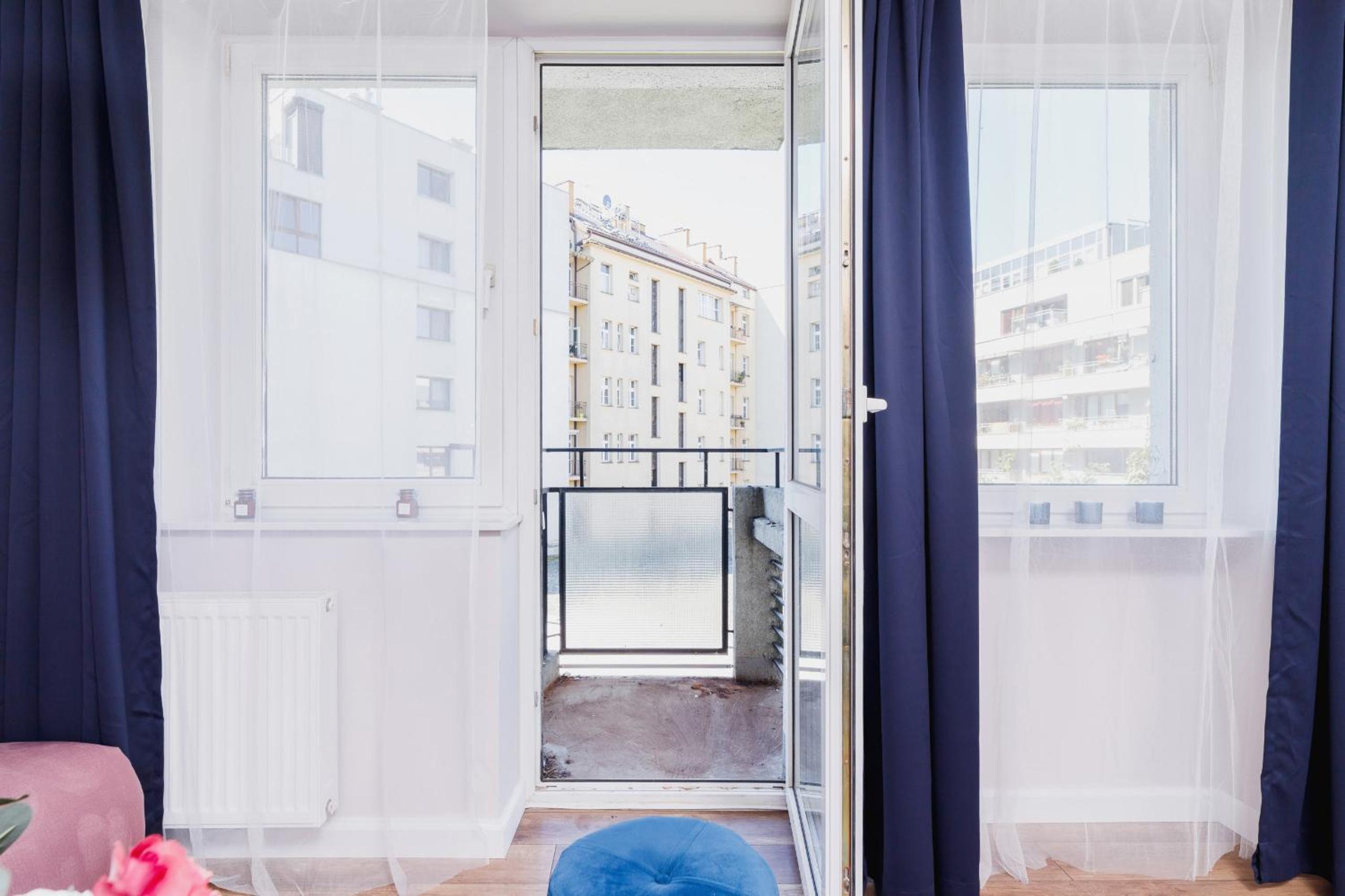 Apartament przy Bulwarach Wiślanych Kościuszki by Renters