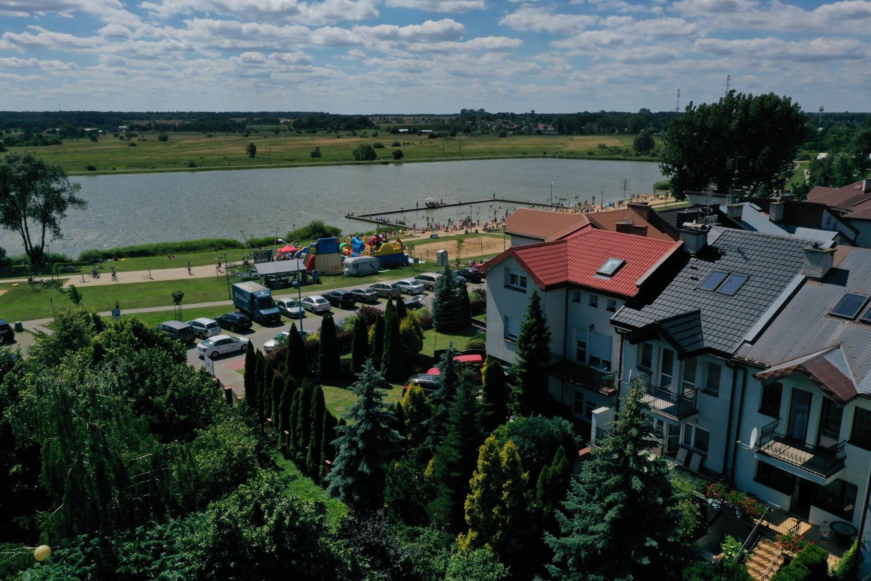 Photo 16