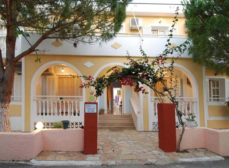 Hotel Bellisimo studios - Image 1