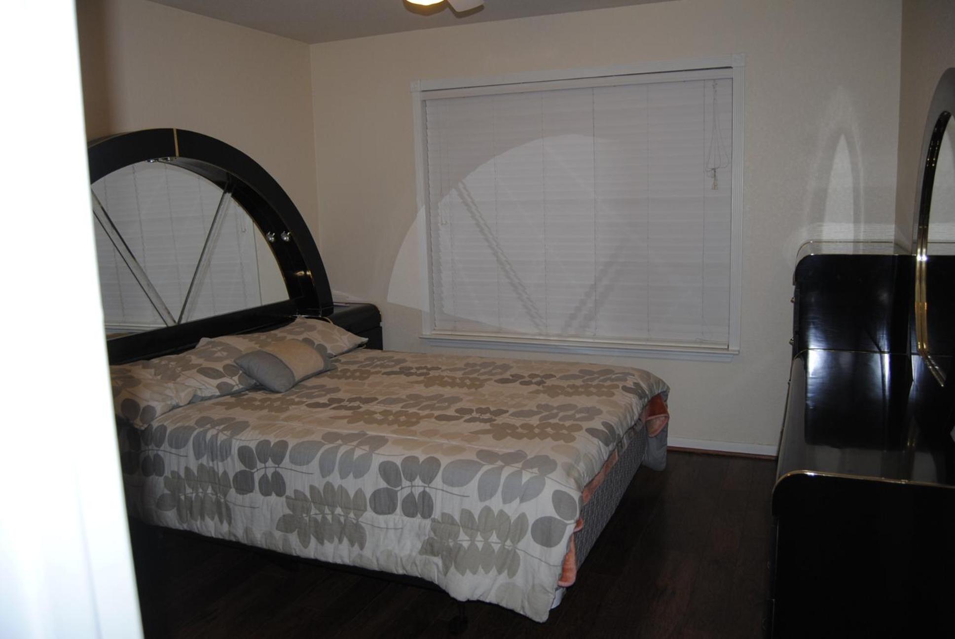 Relaxing 4 Bedroom Home