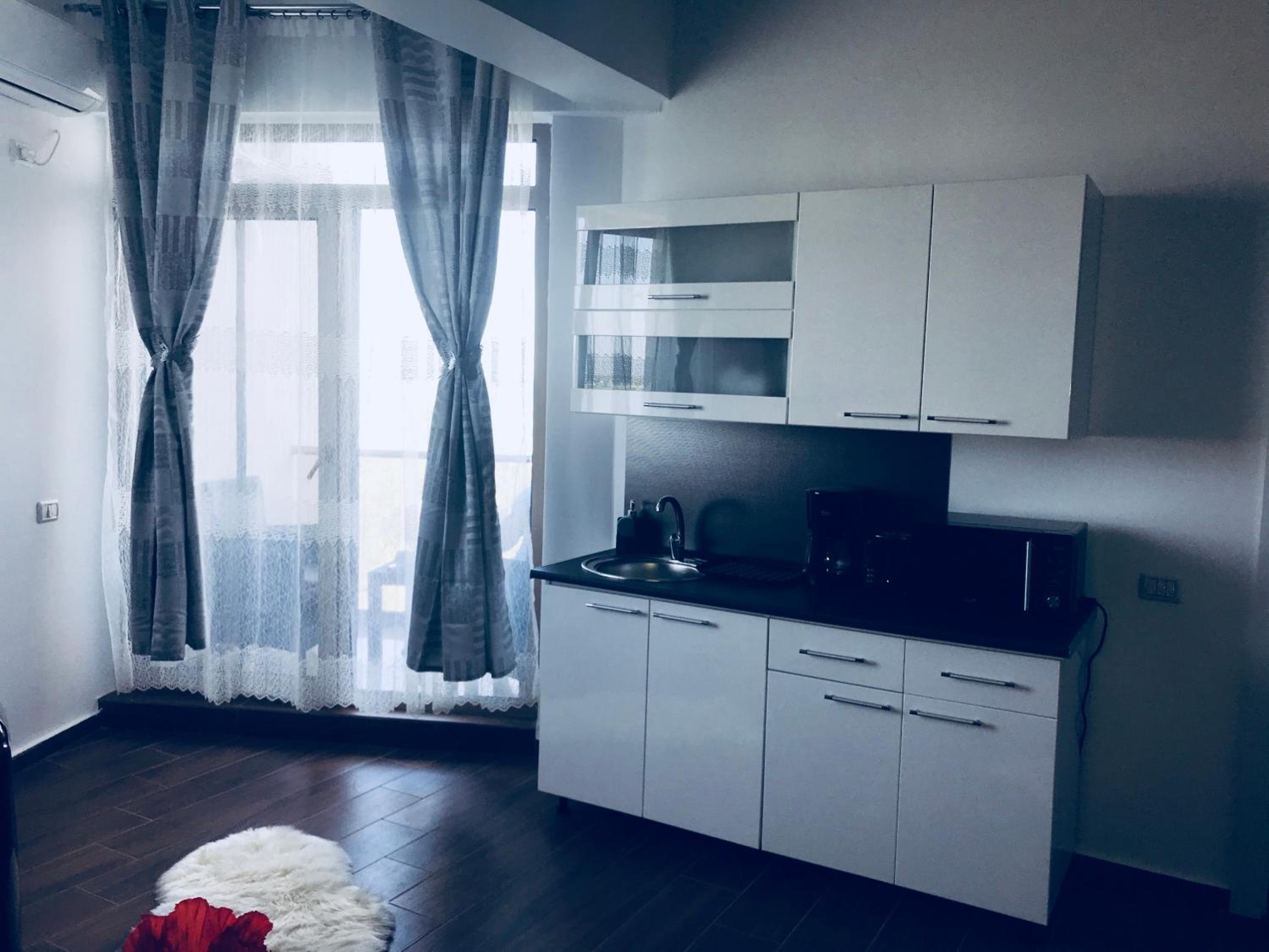 RoxxxApartament Twin Residence view 4