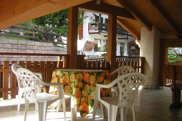 Chalet Decrestina view 4