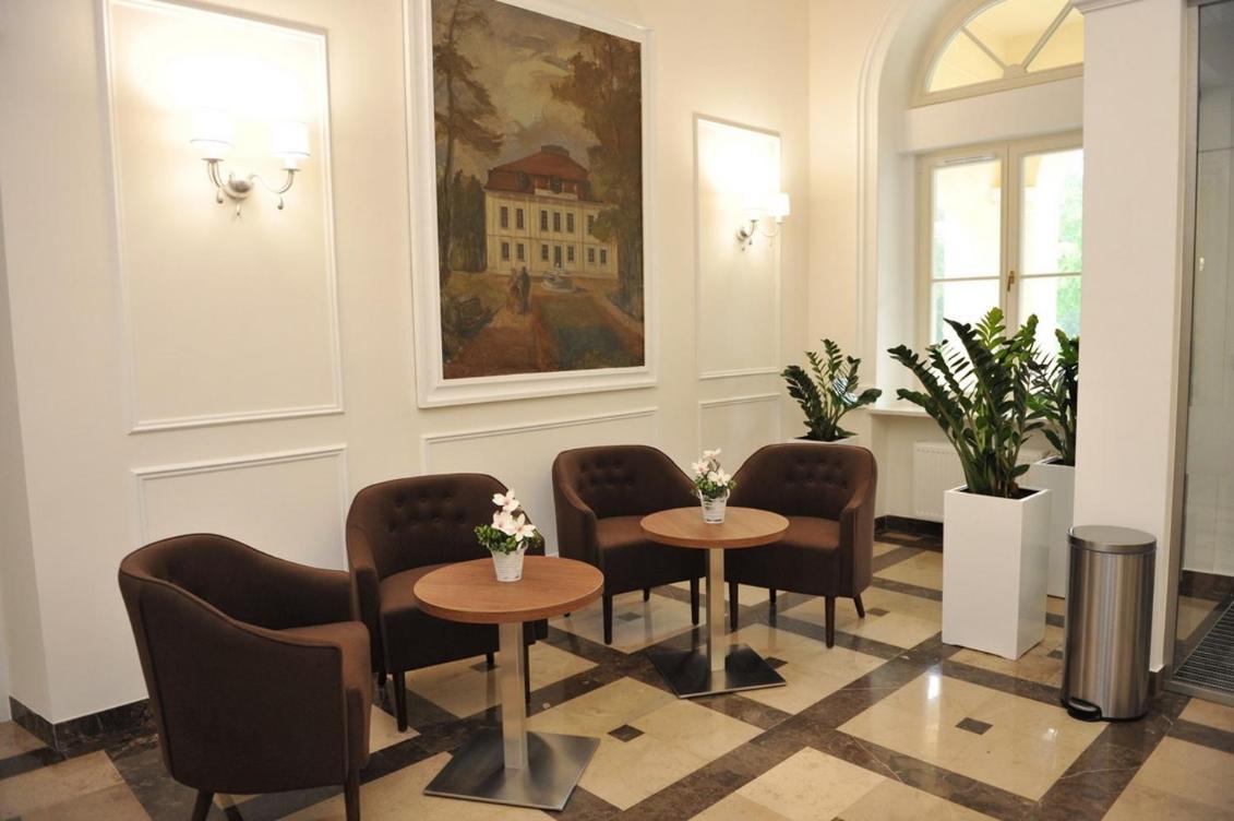 hotel reception