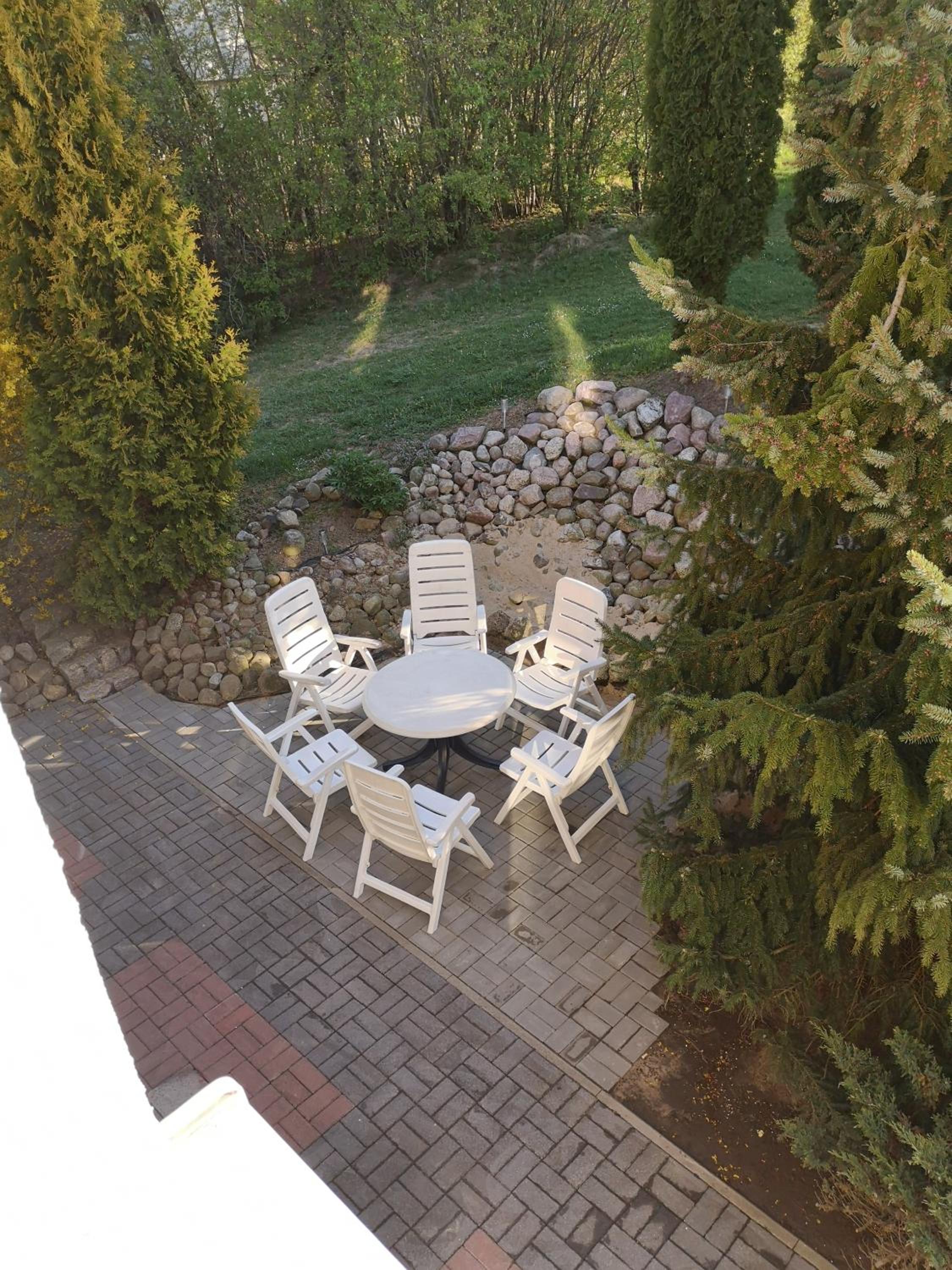 Photo 12