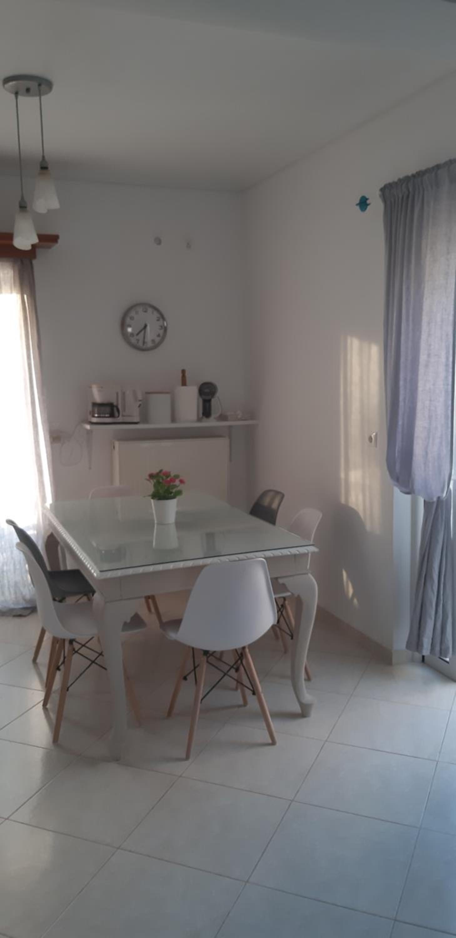 Theasis House