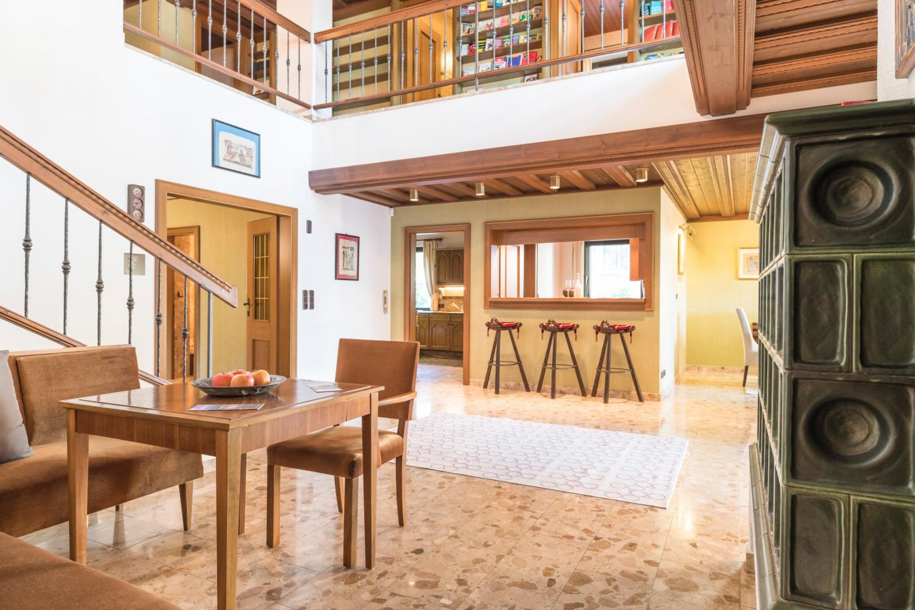 Yes, it is RETRO - Big Villa with Indoor Pool