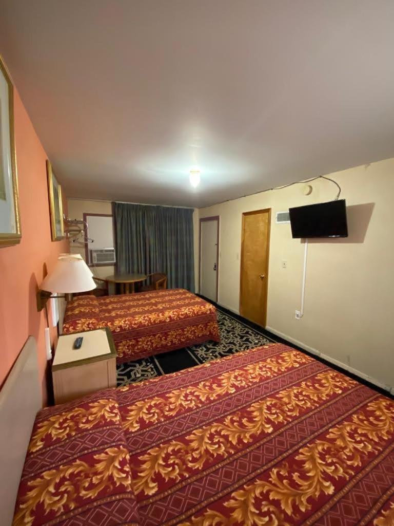 Budget Inn, Fotografia 10