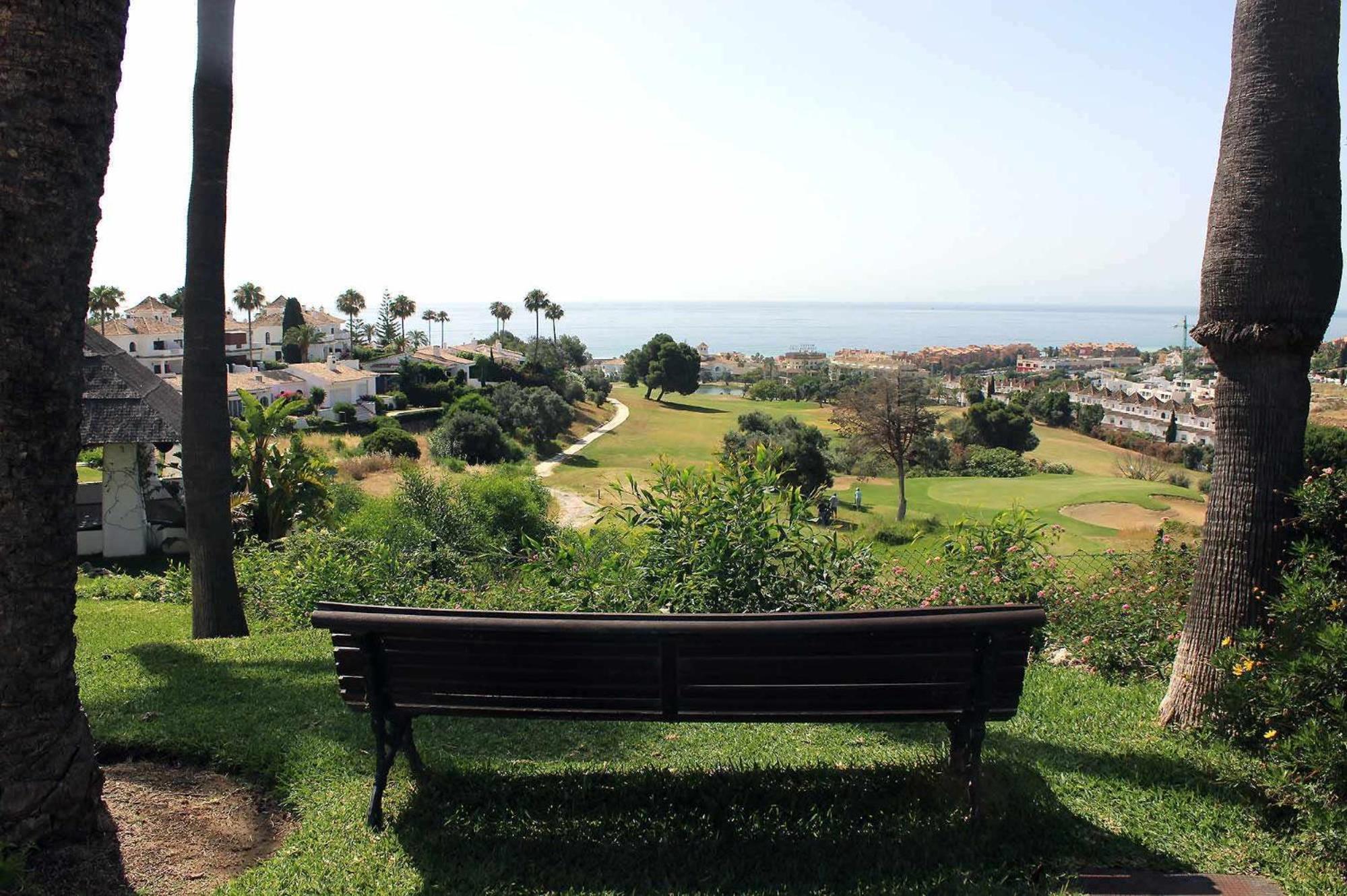Fuente Duquesa view 5