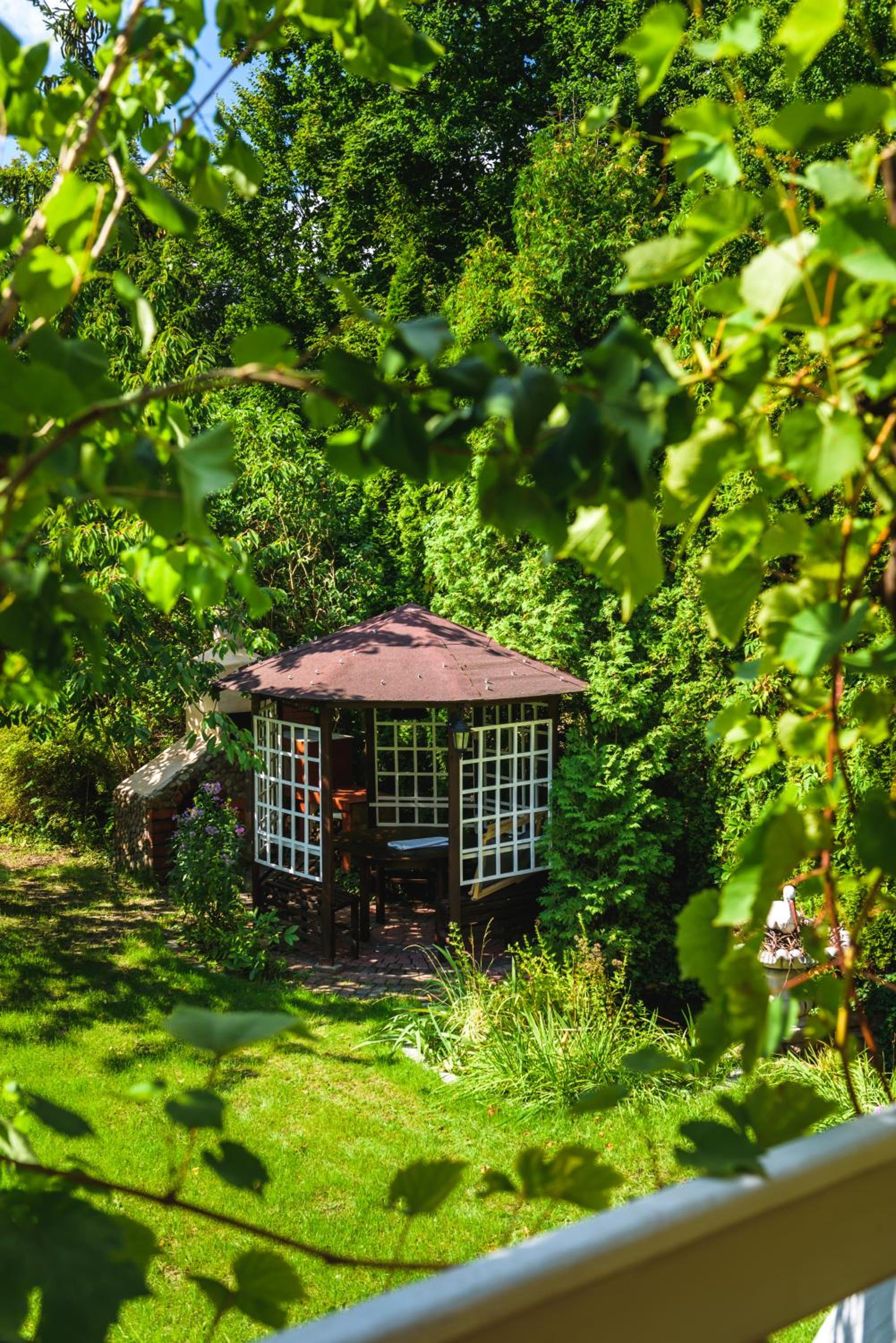 Photo 25