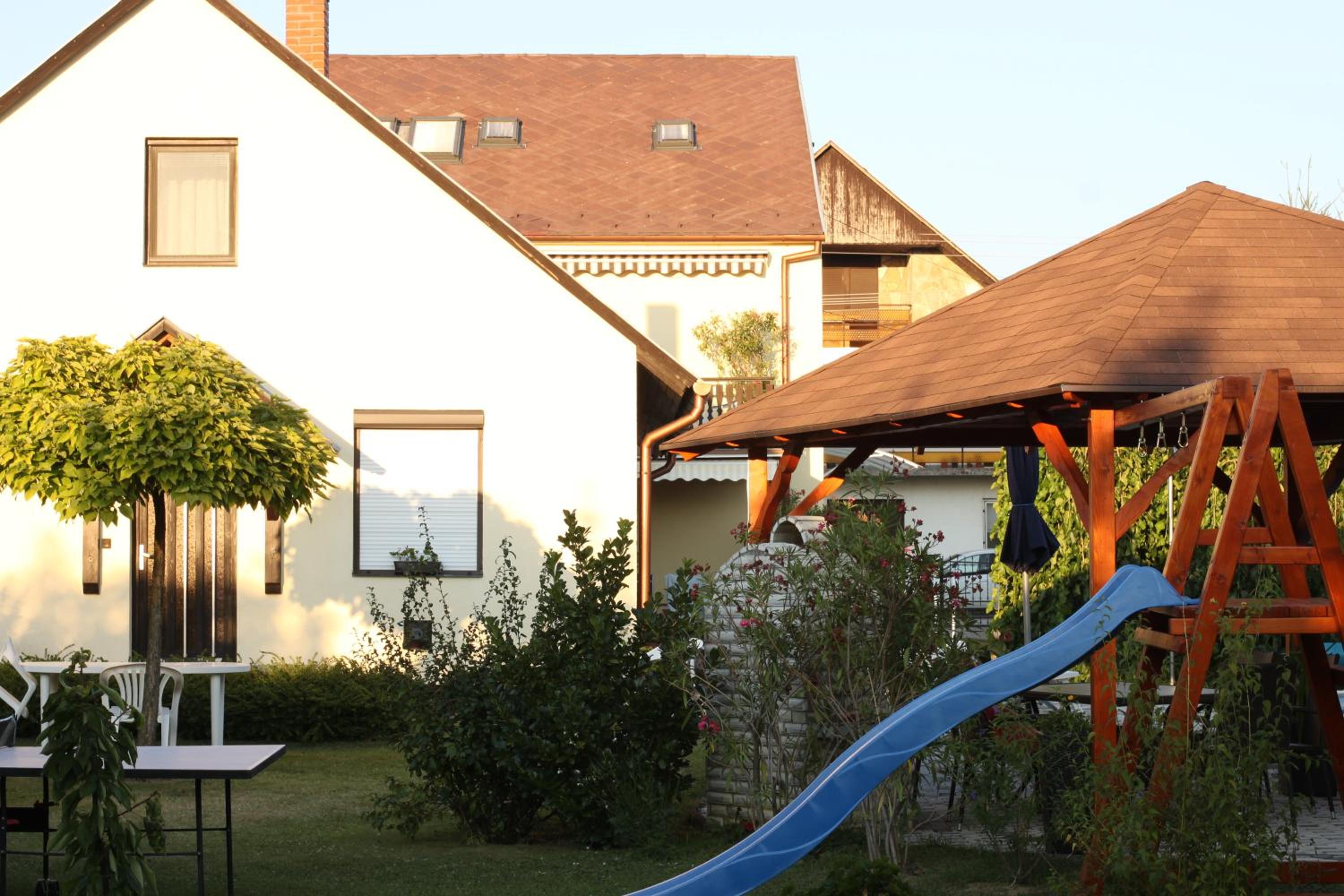 Marietta Apartman