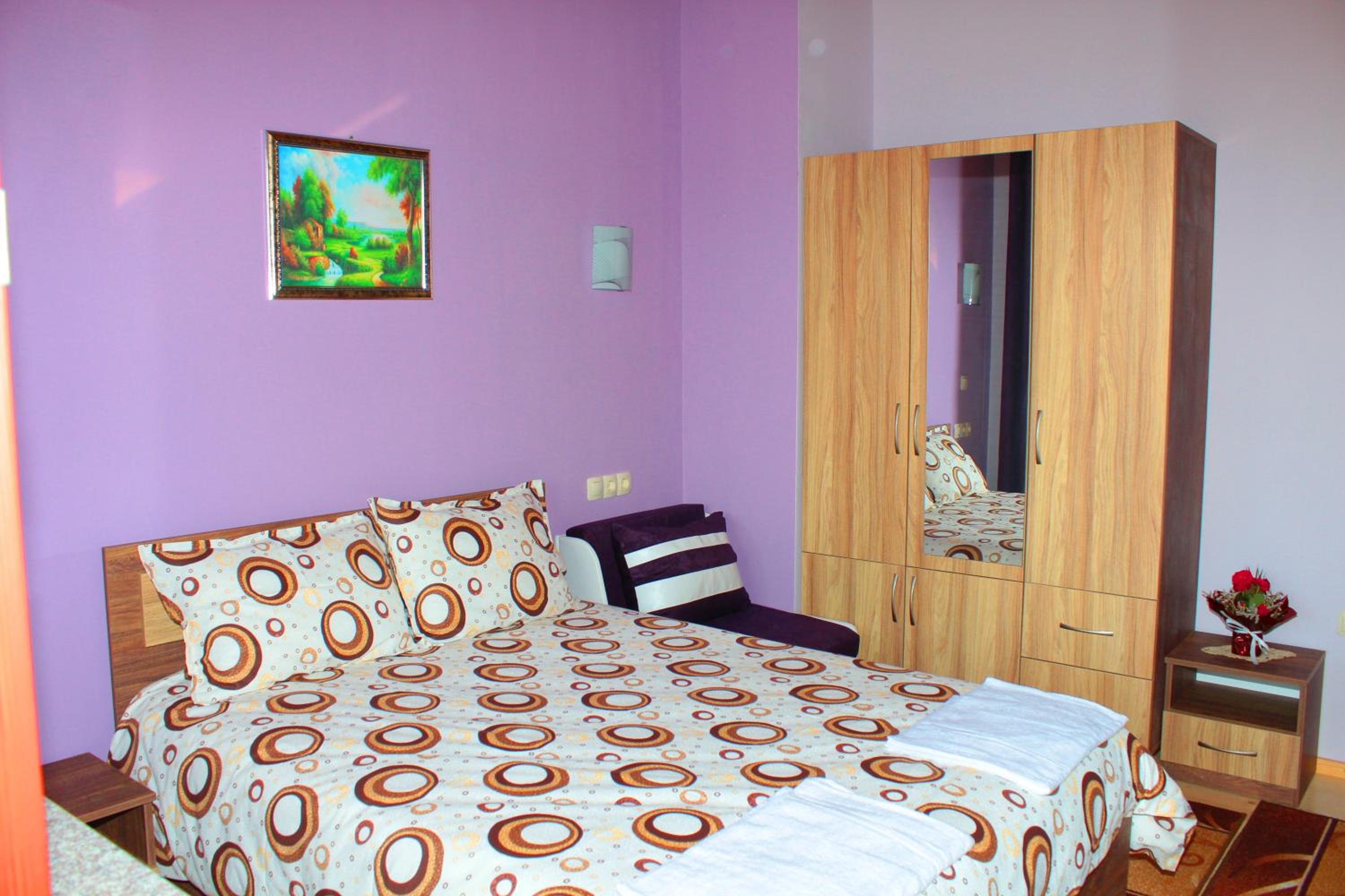 Ilievi Guest Houses