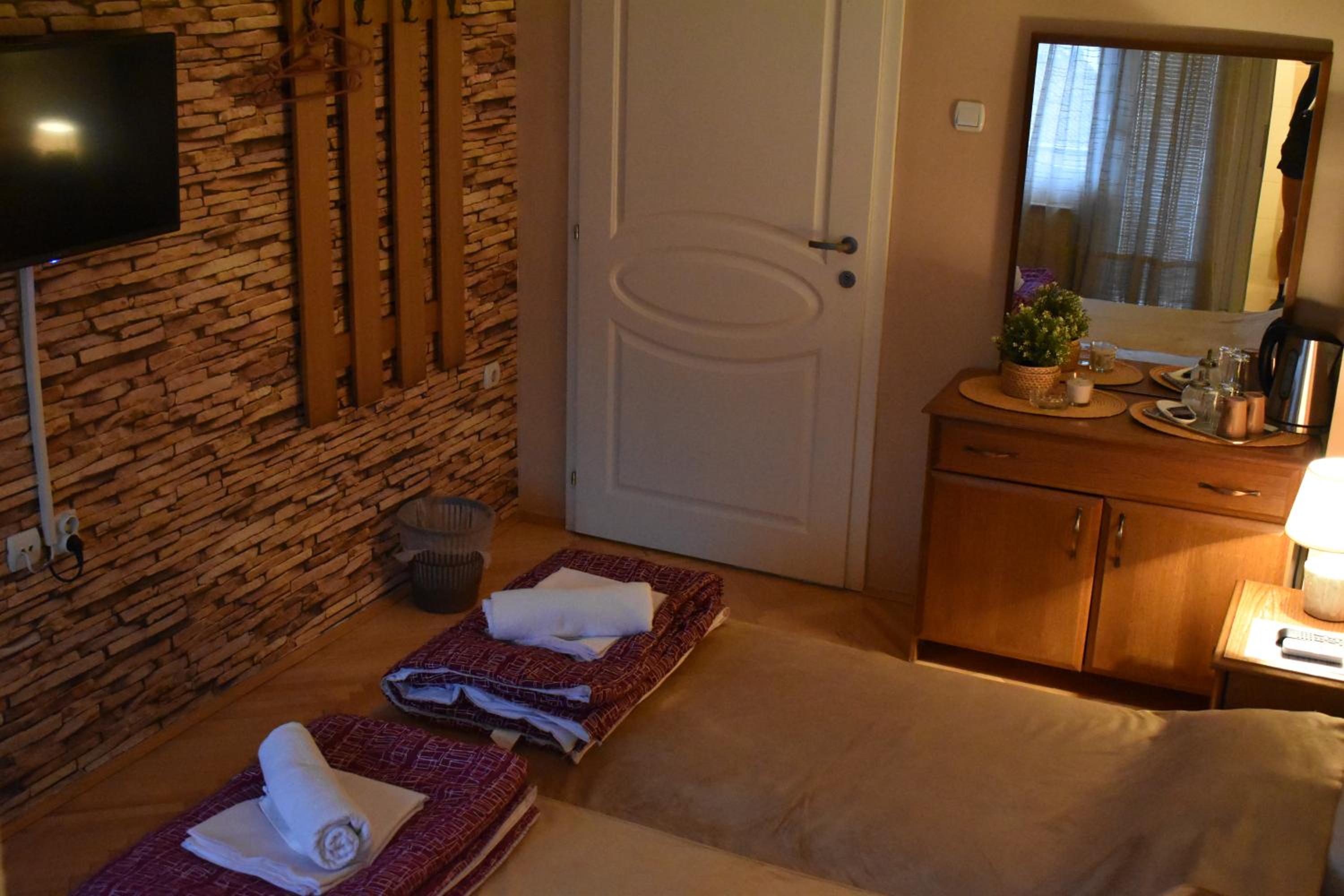 Guest house Kozle view 4
