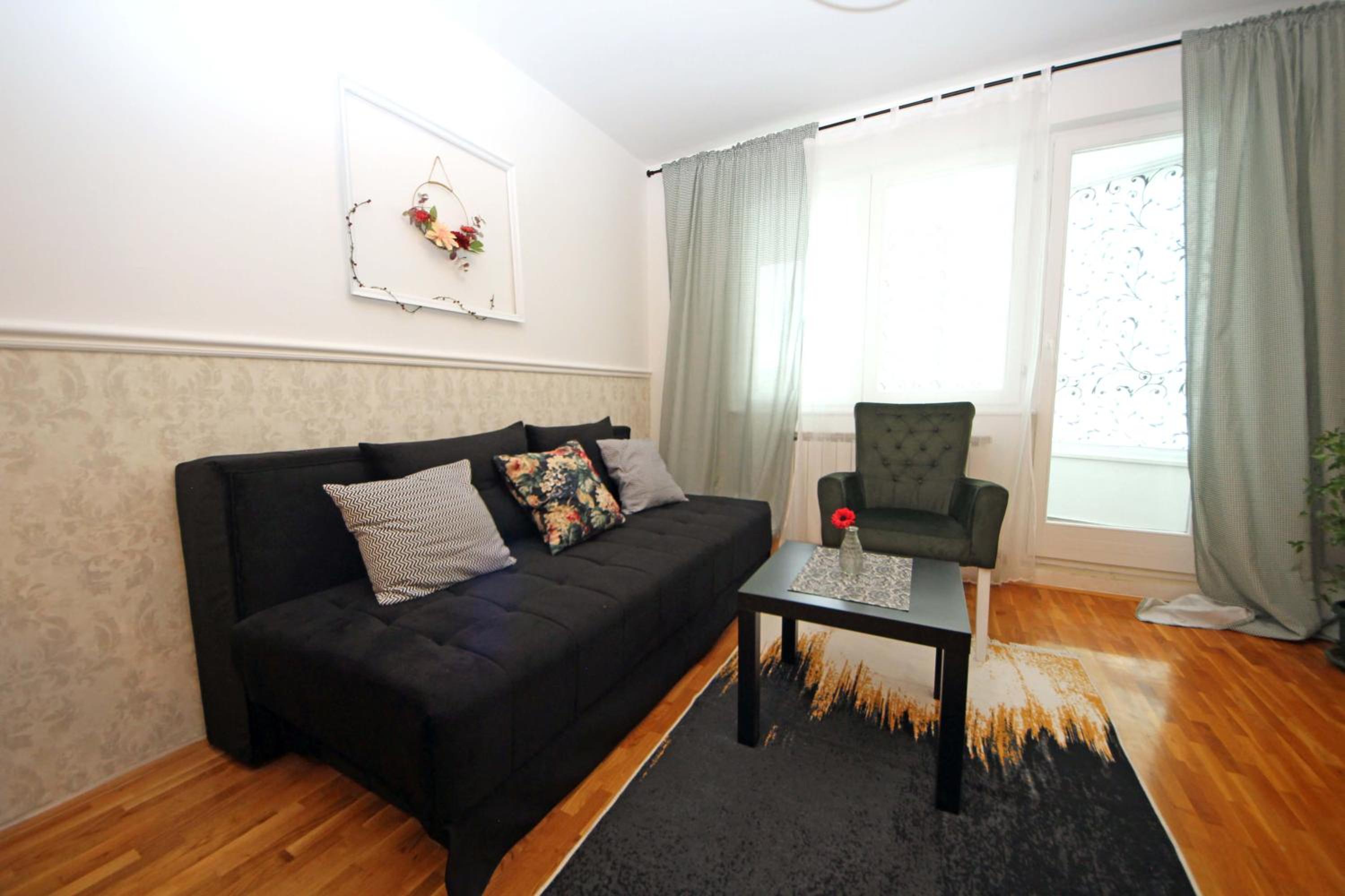 MILA - A stylish apartment near Sarajevo airport