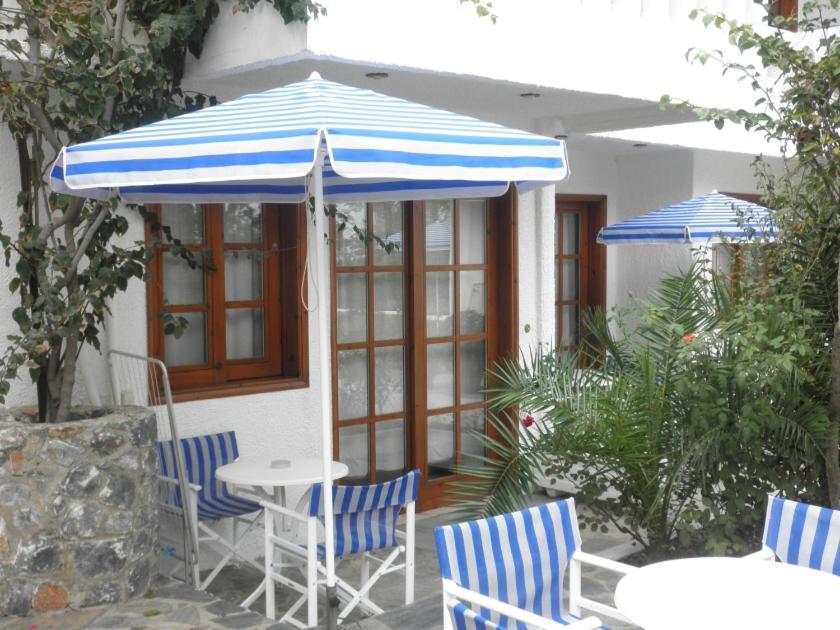 outdoor BBQ area
