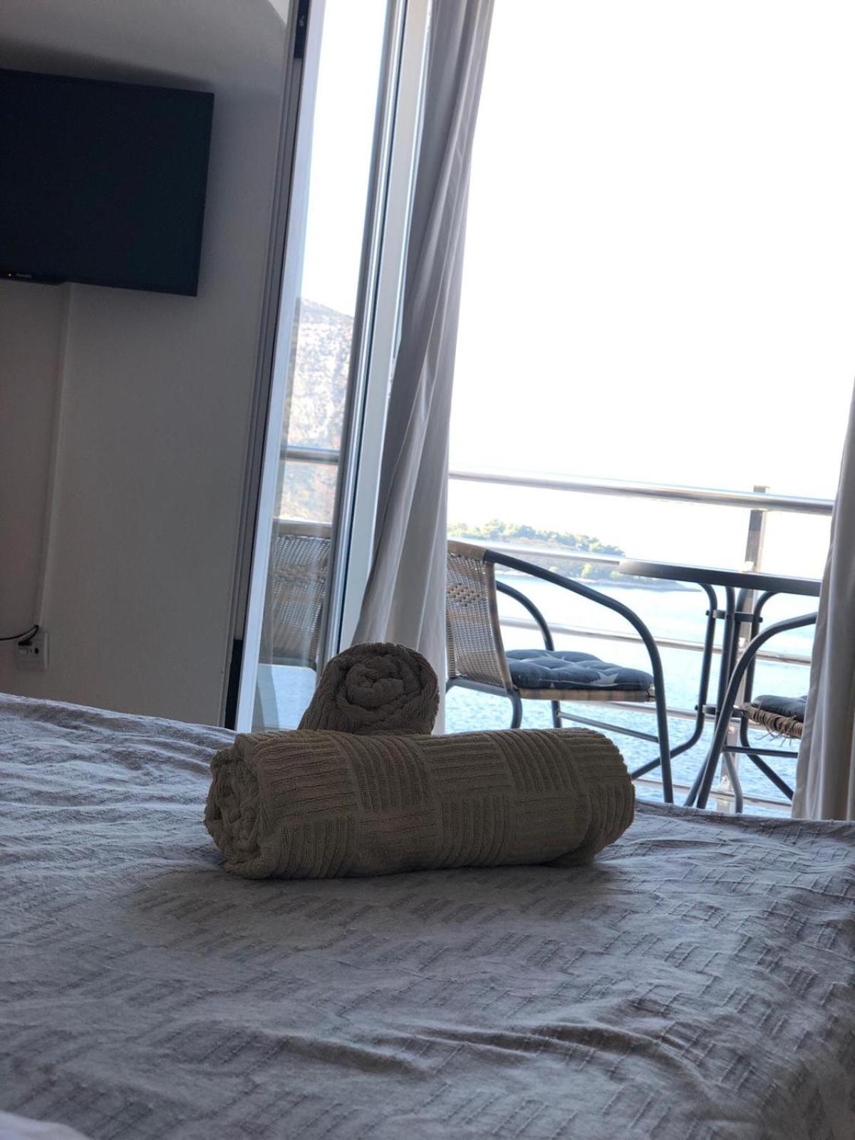 Apartments Mare