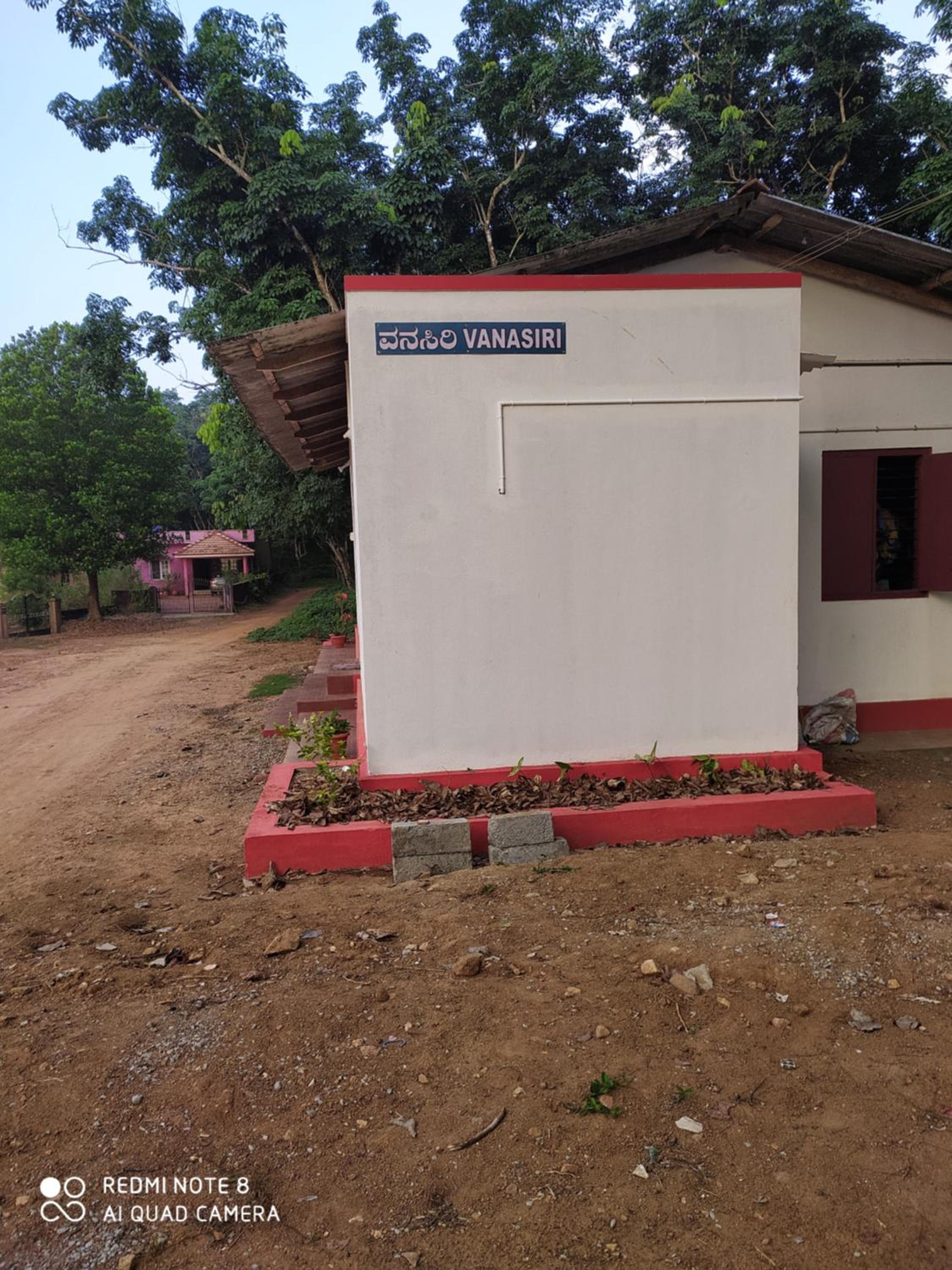 VANASIRI COTTAGE (Tourist Home)