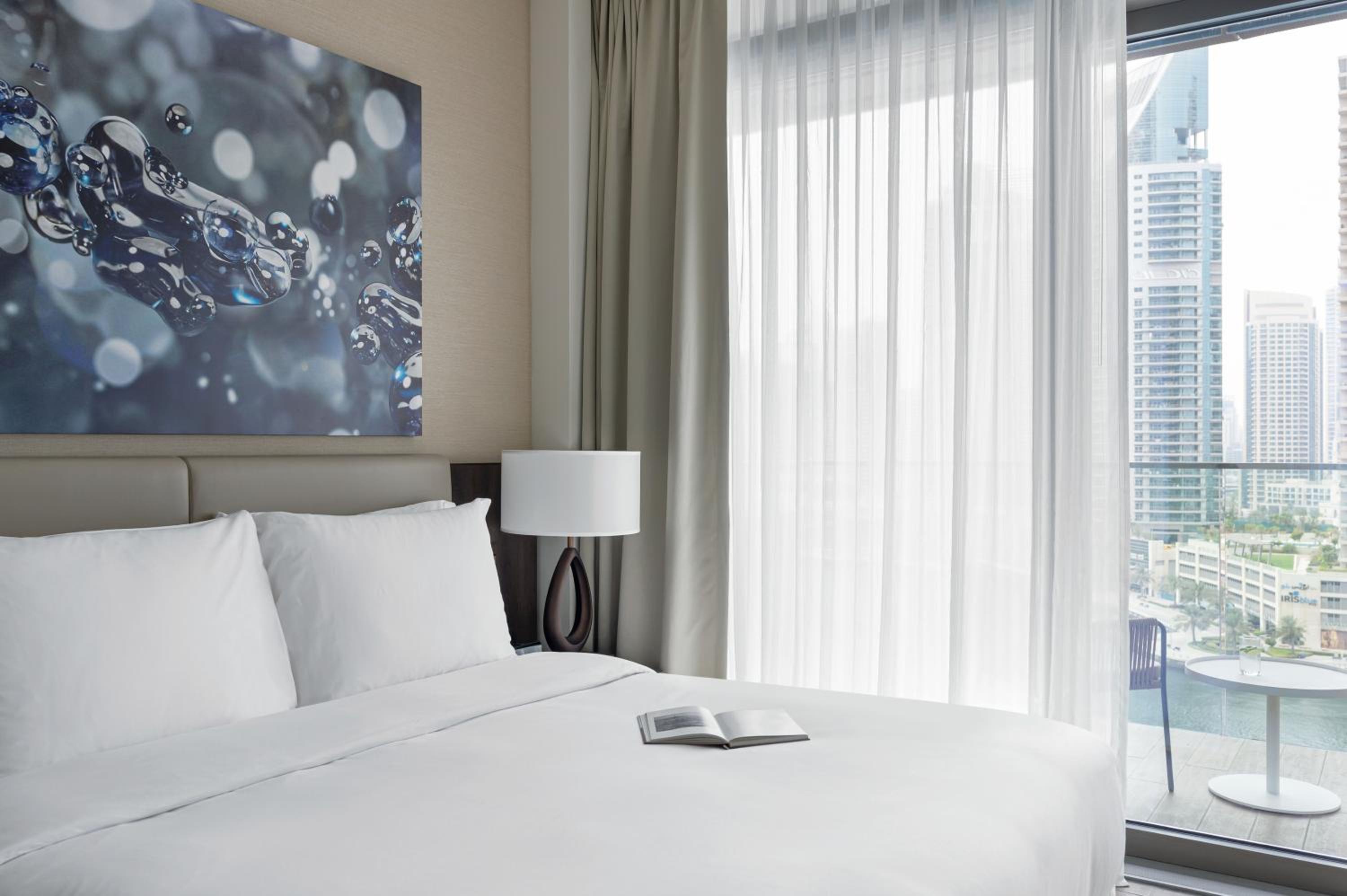 Jumeirah Living Marina Gate Hotel and Apartments — 20