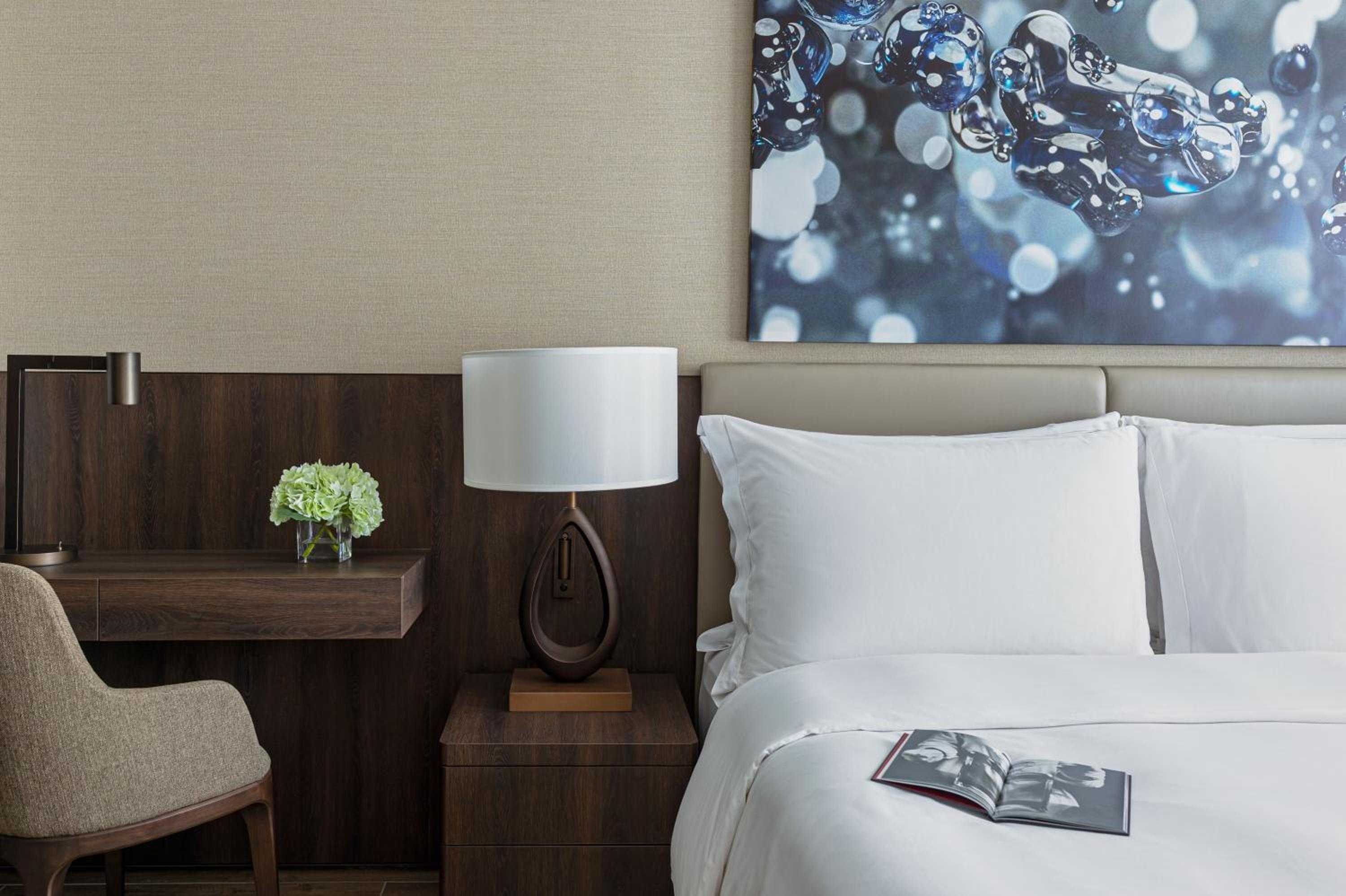 Jumeirah Living Marina Gate Hotel and Apartments — 14