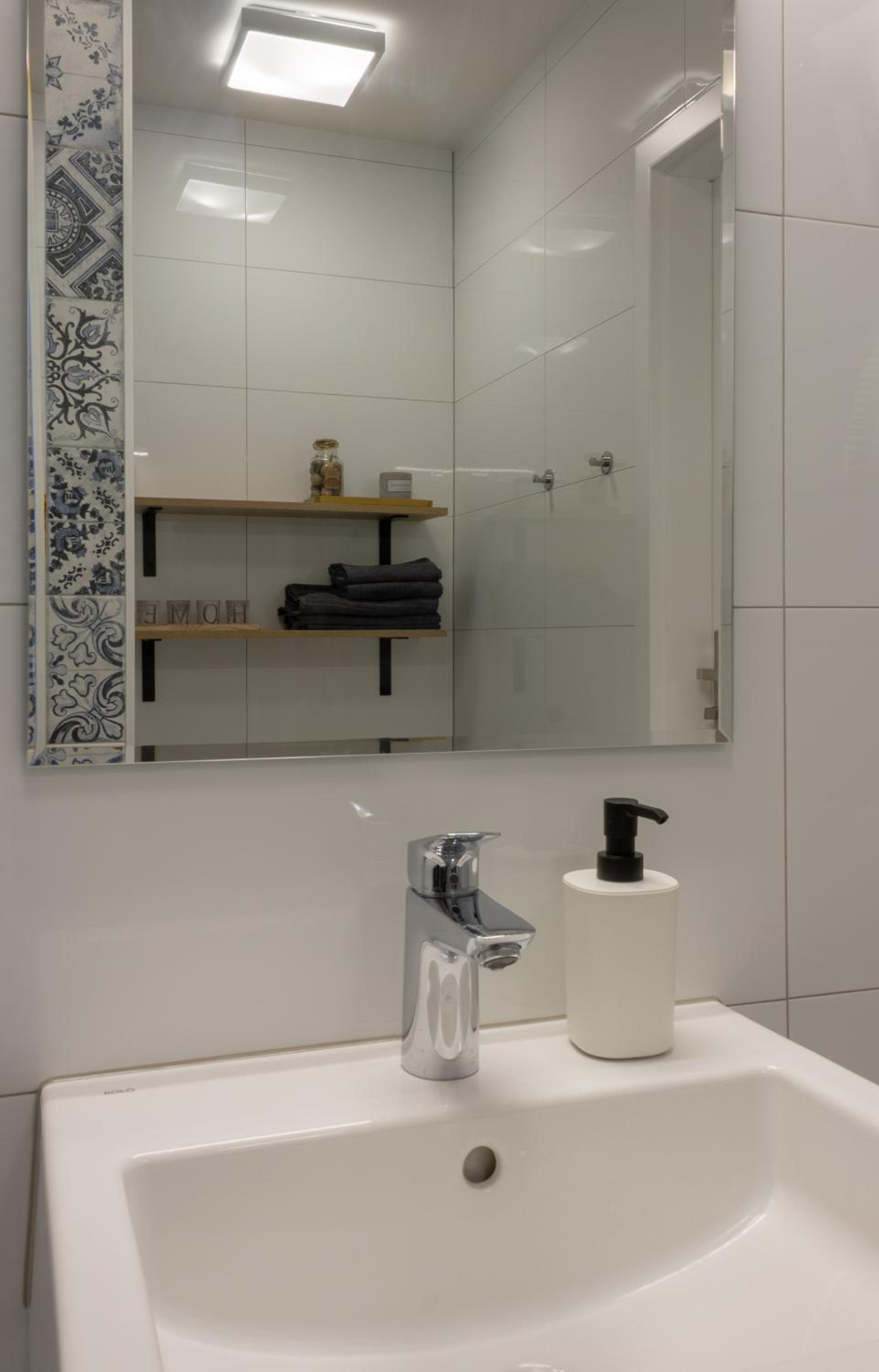 INITIUM rooms - Pokoje na wynajem - Obrońców Wybrzeża 4D
