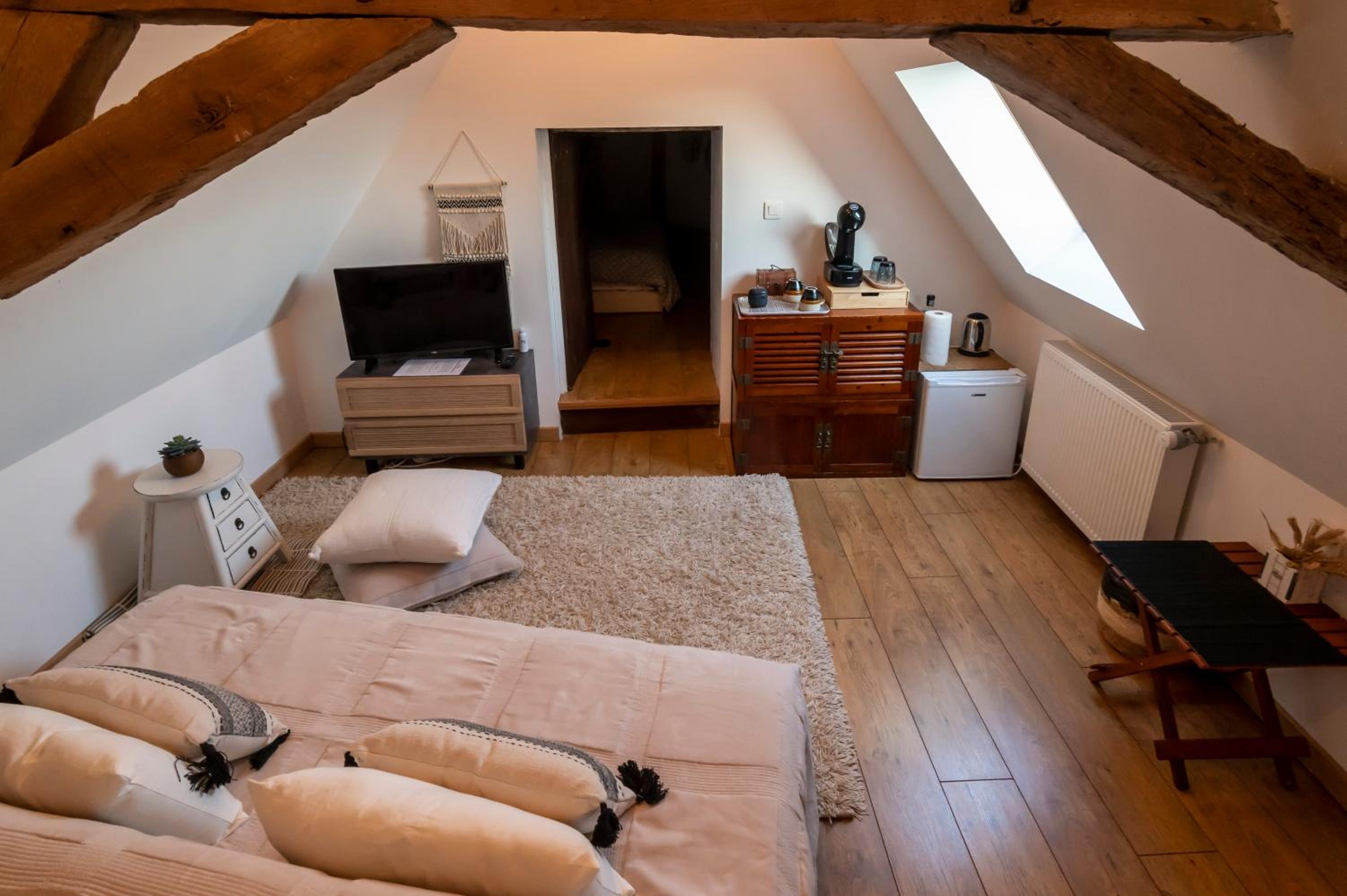 BELLILOIRE, Chambre à la campagne