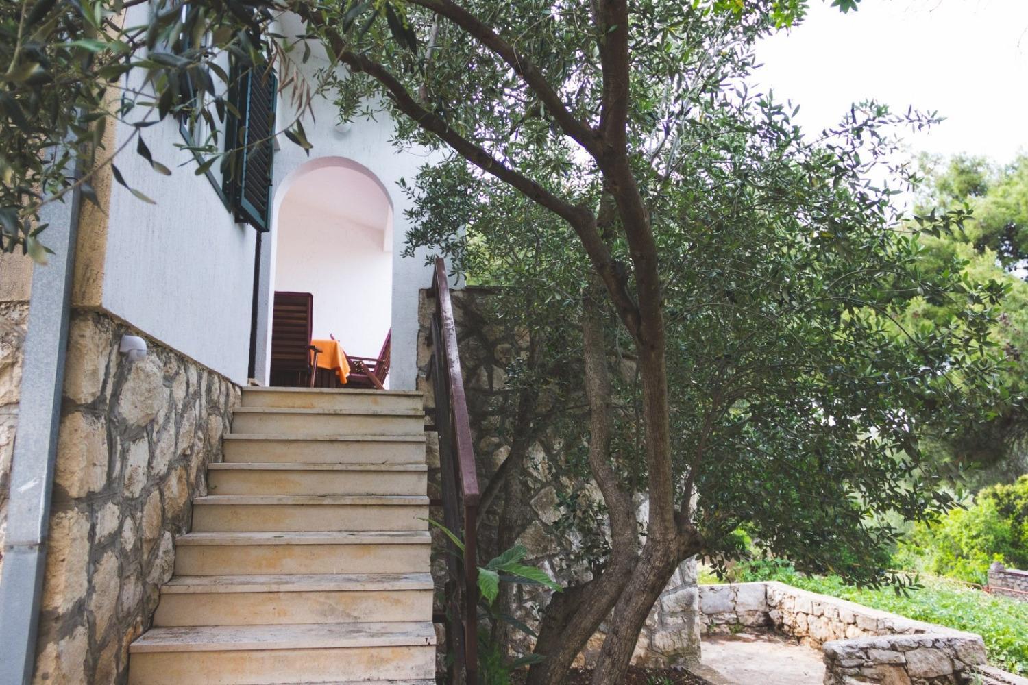 Holiday home Lada - 100 m from beach