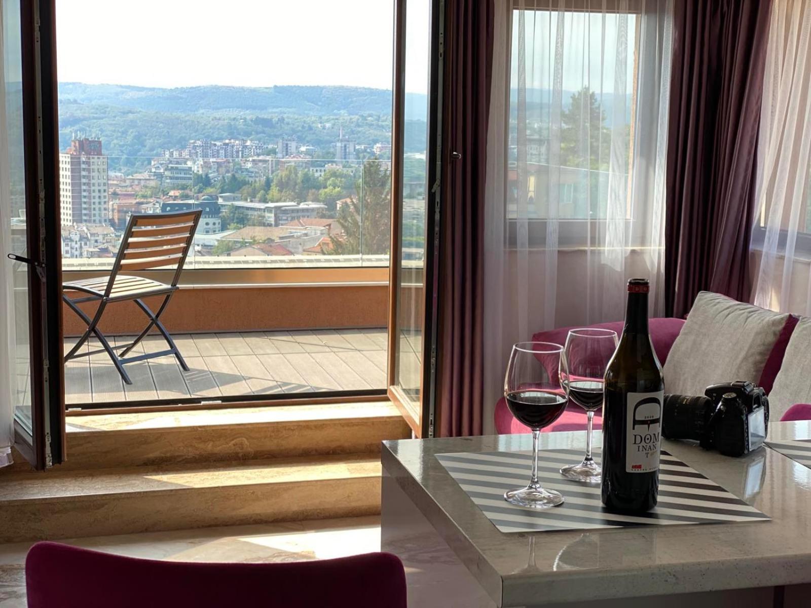Amazing View and Cozy Atmosphere