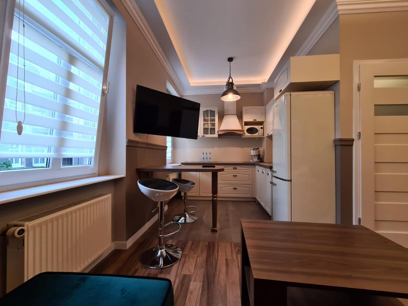APART LuX BRISTOL view 3