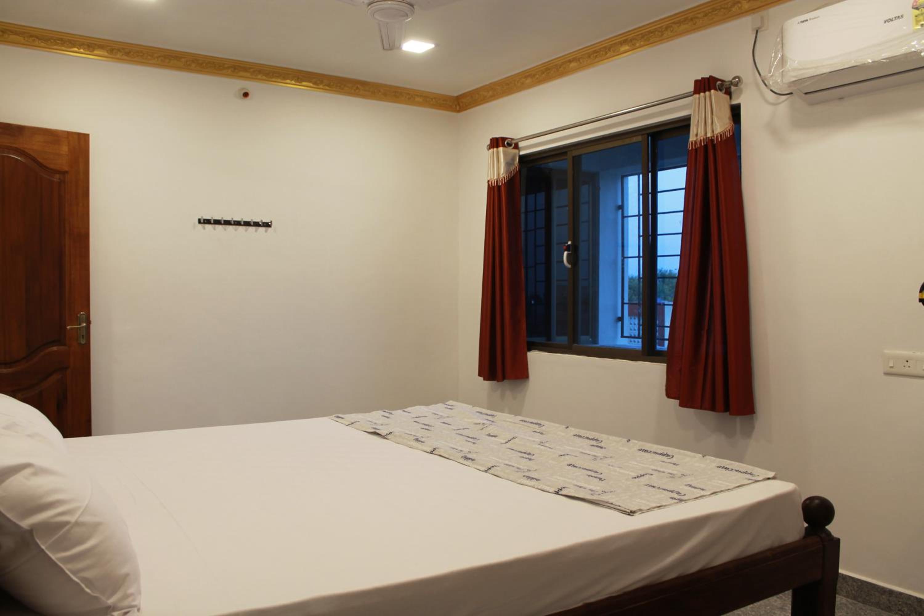 Seascape Residency