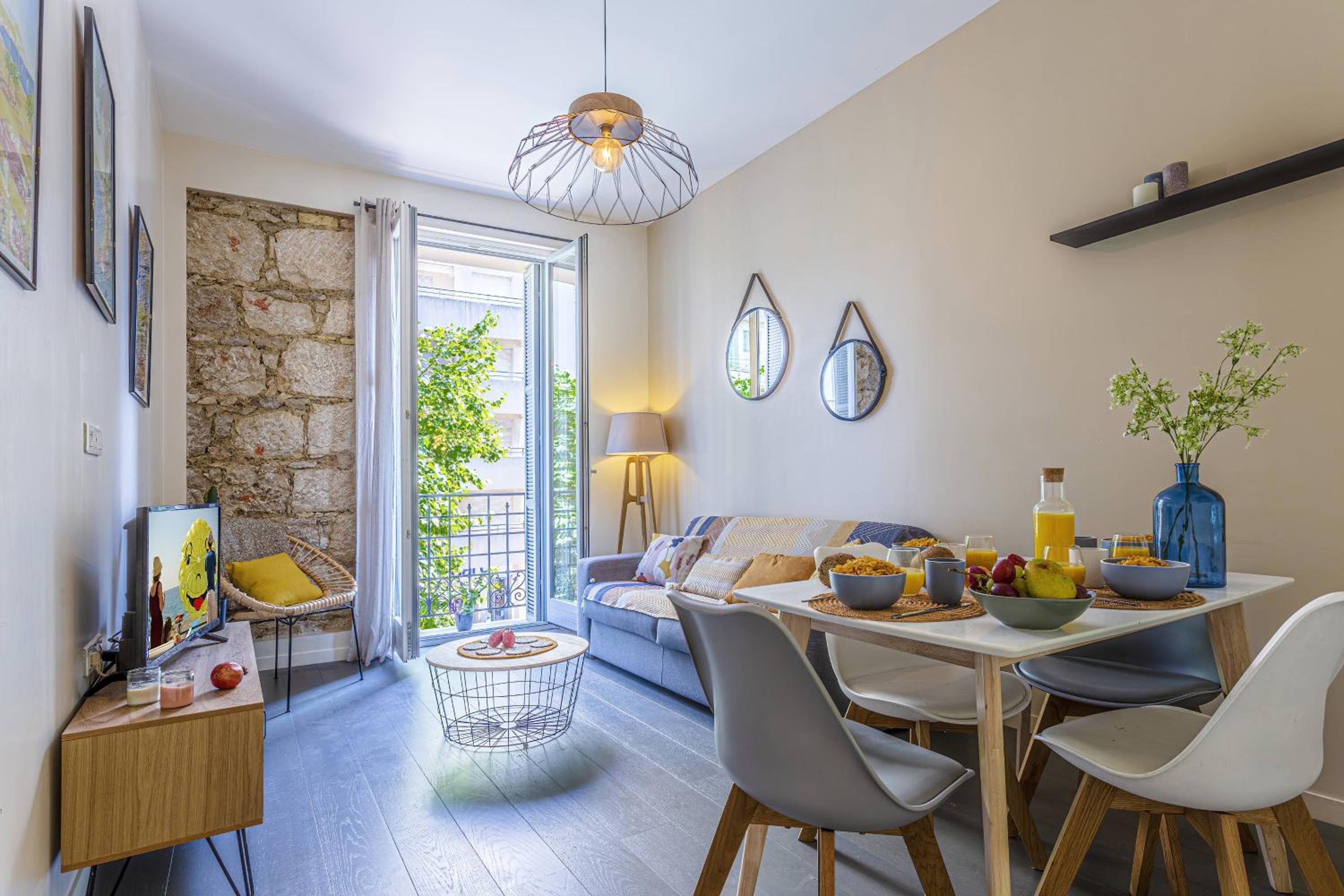MY CASA - GAMBETTA 33