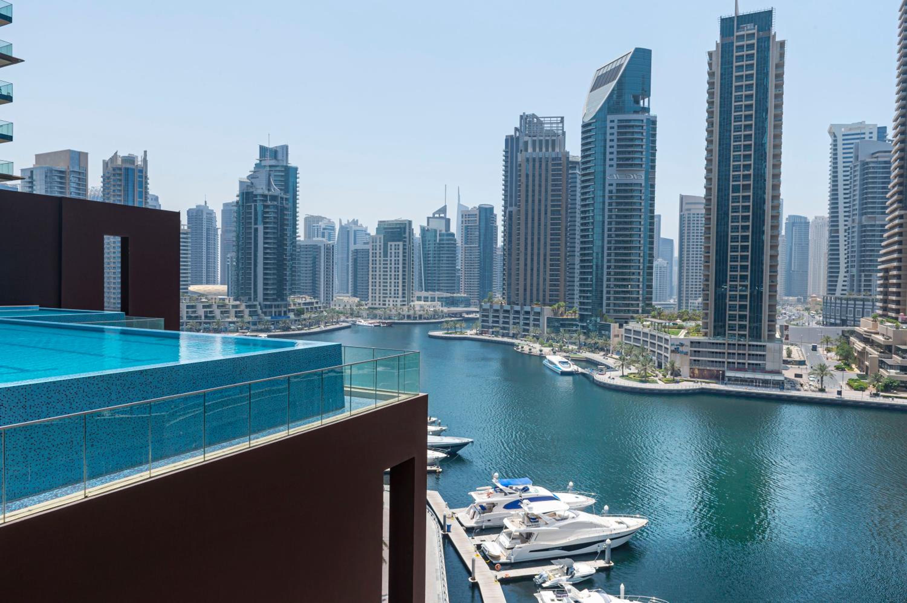 Jumeirah Living Marina Gate Hotel and Apartments — 10