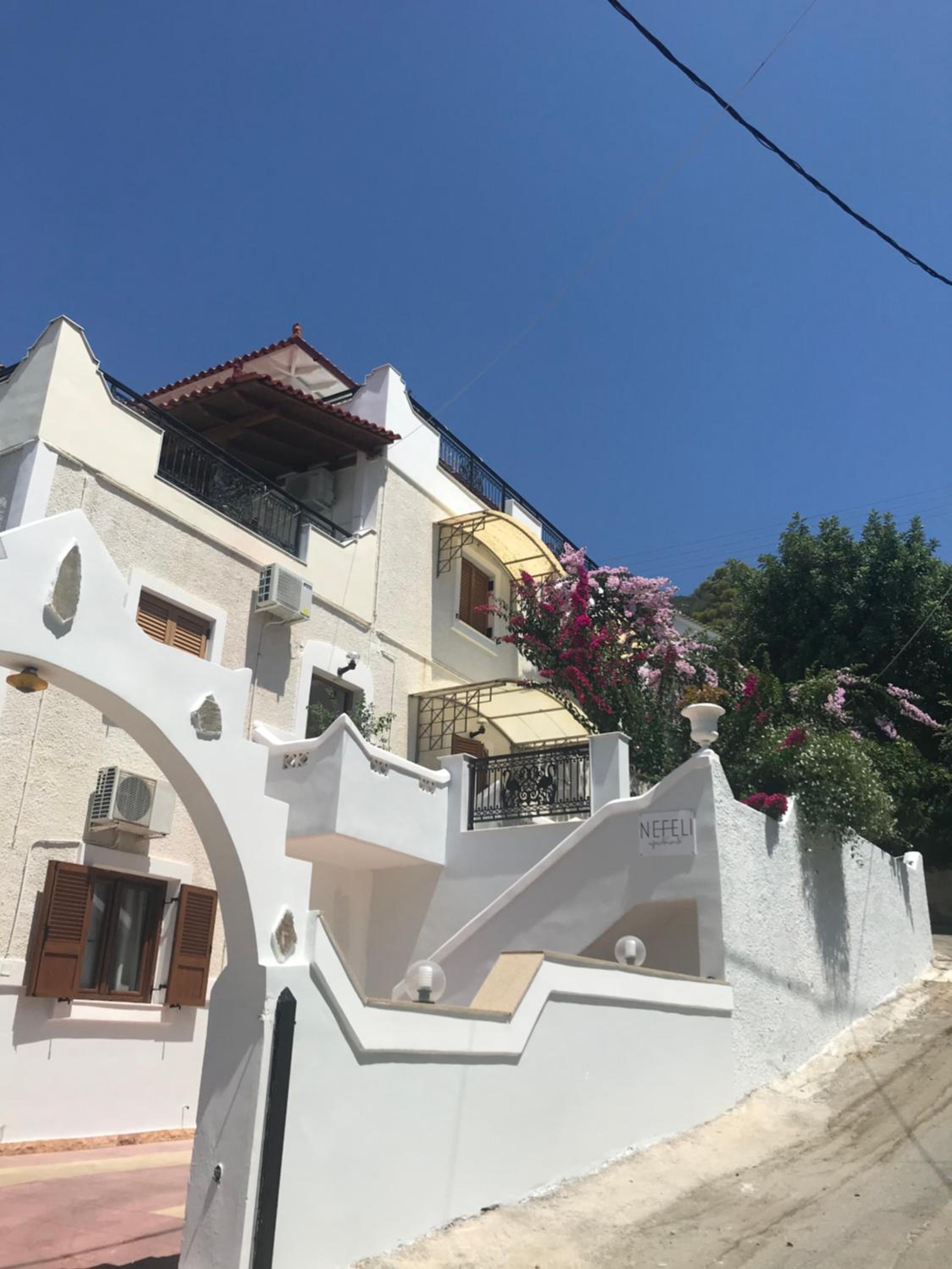 Nefeli Apartments photo 2